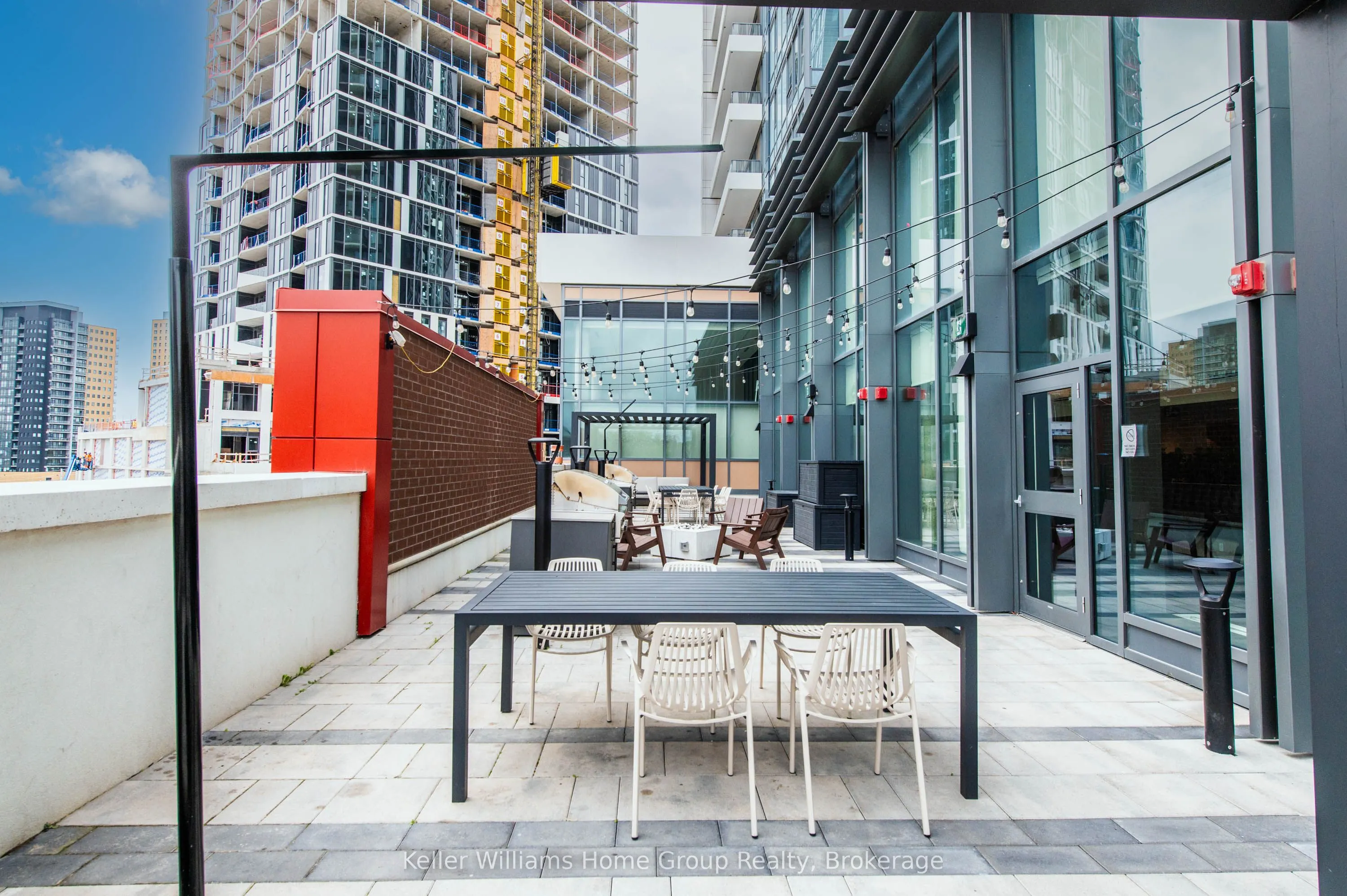 5 Wellington Street S, #208