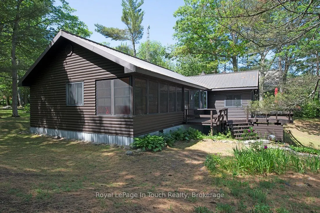 211 Pickerel Point Road