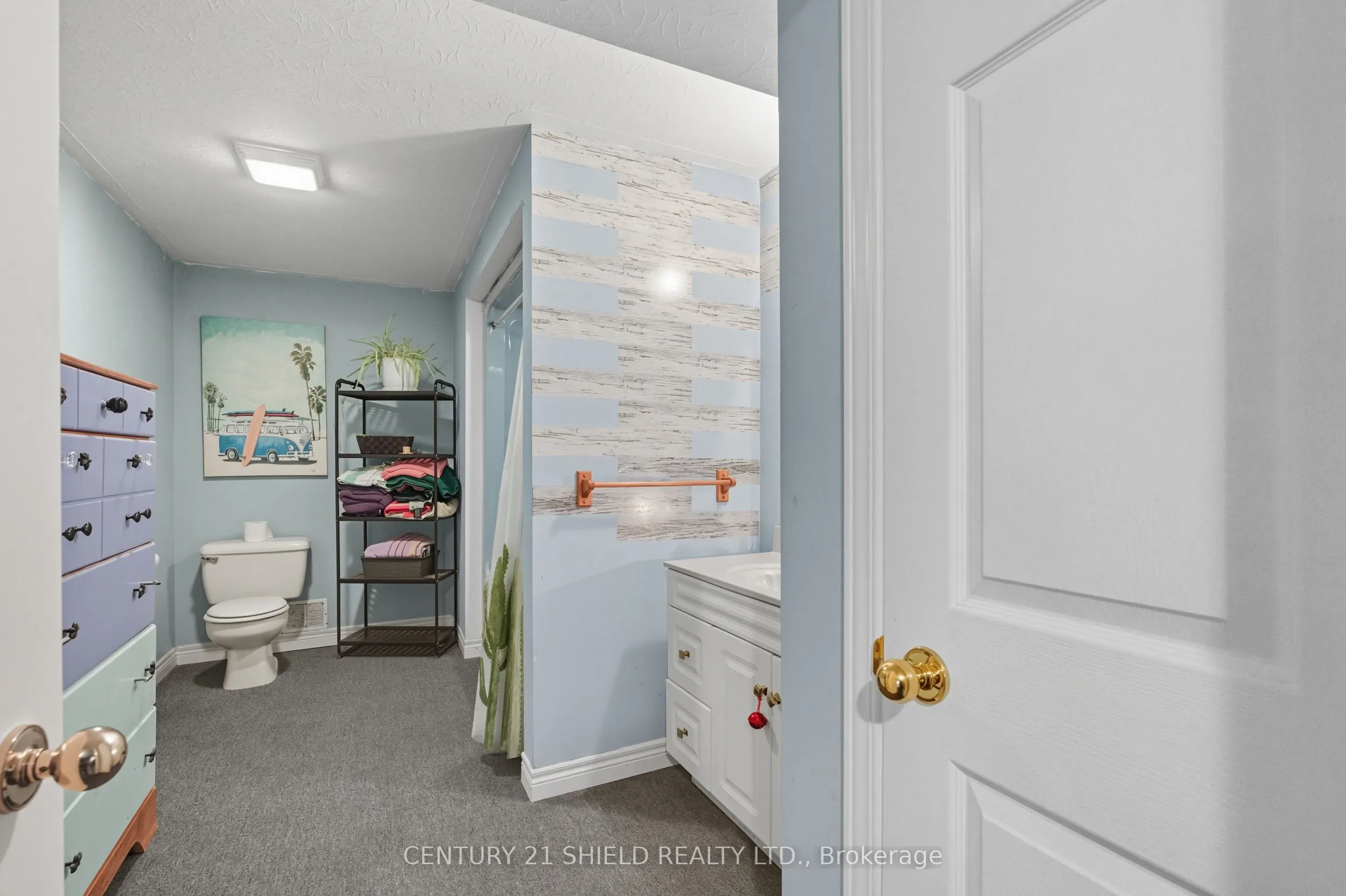 4555 Glen Roy Road