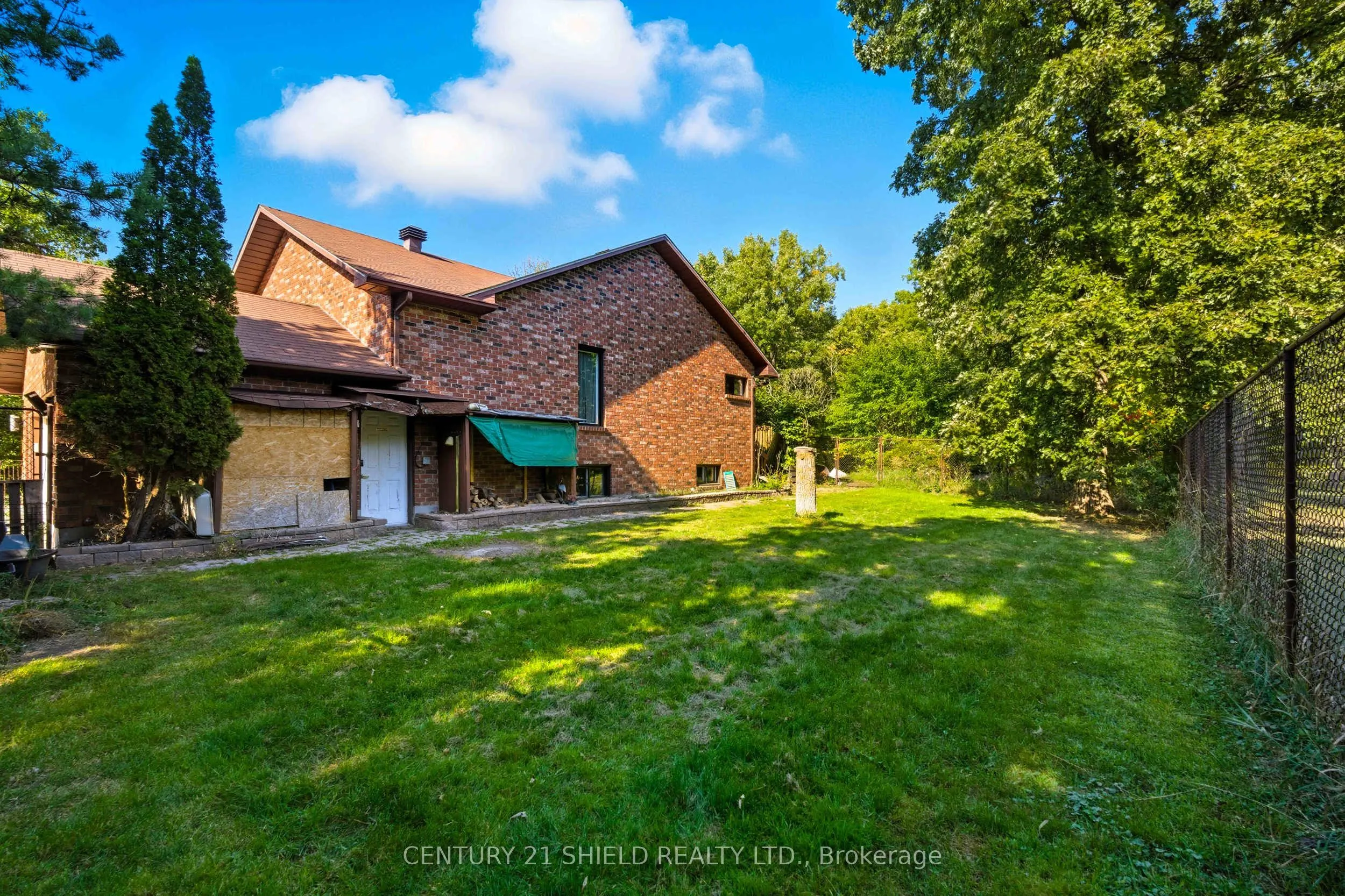 4555 Glen Roy Road