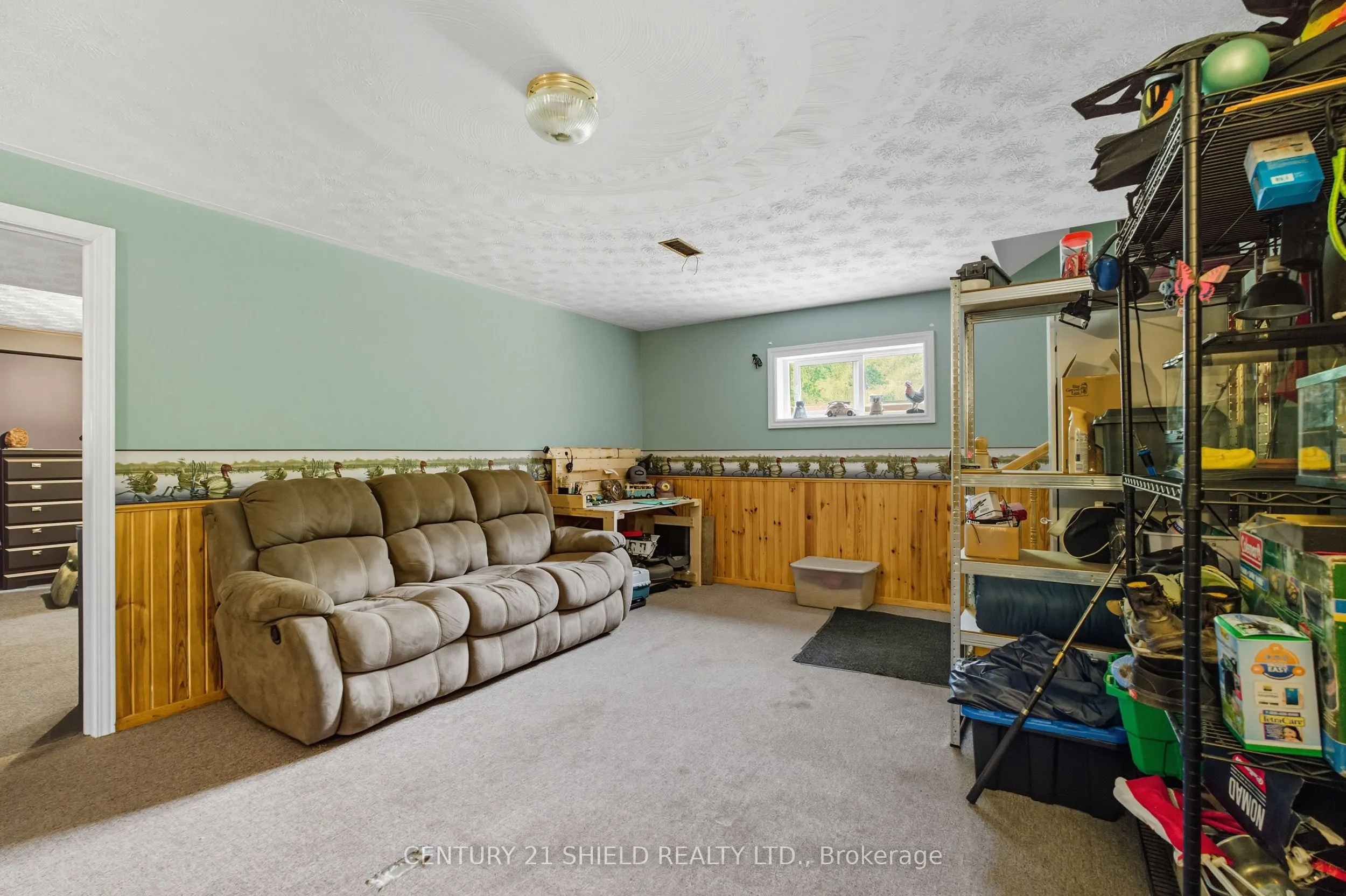 4555 Glen Roy Road