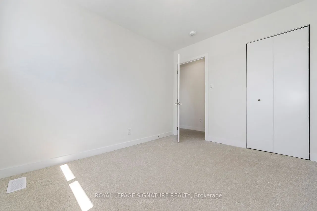 20 Anna Capri Drive, #8