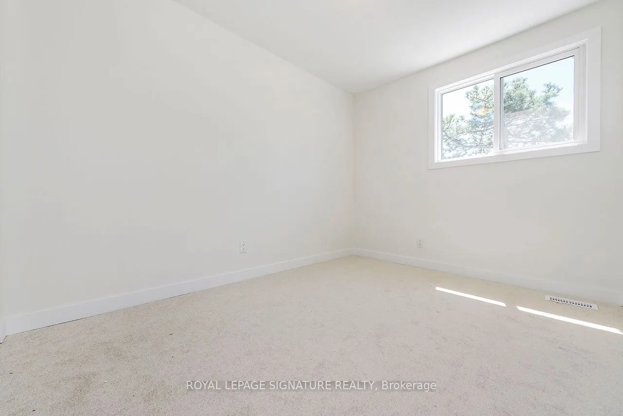 20 Anna Capri Drive, #8
