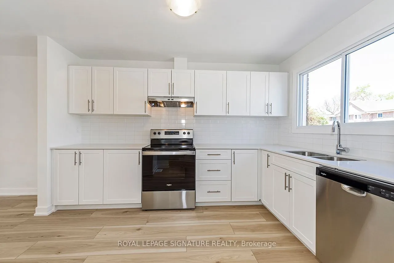 20 Anna Capri Drive, #8