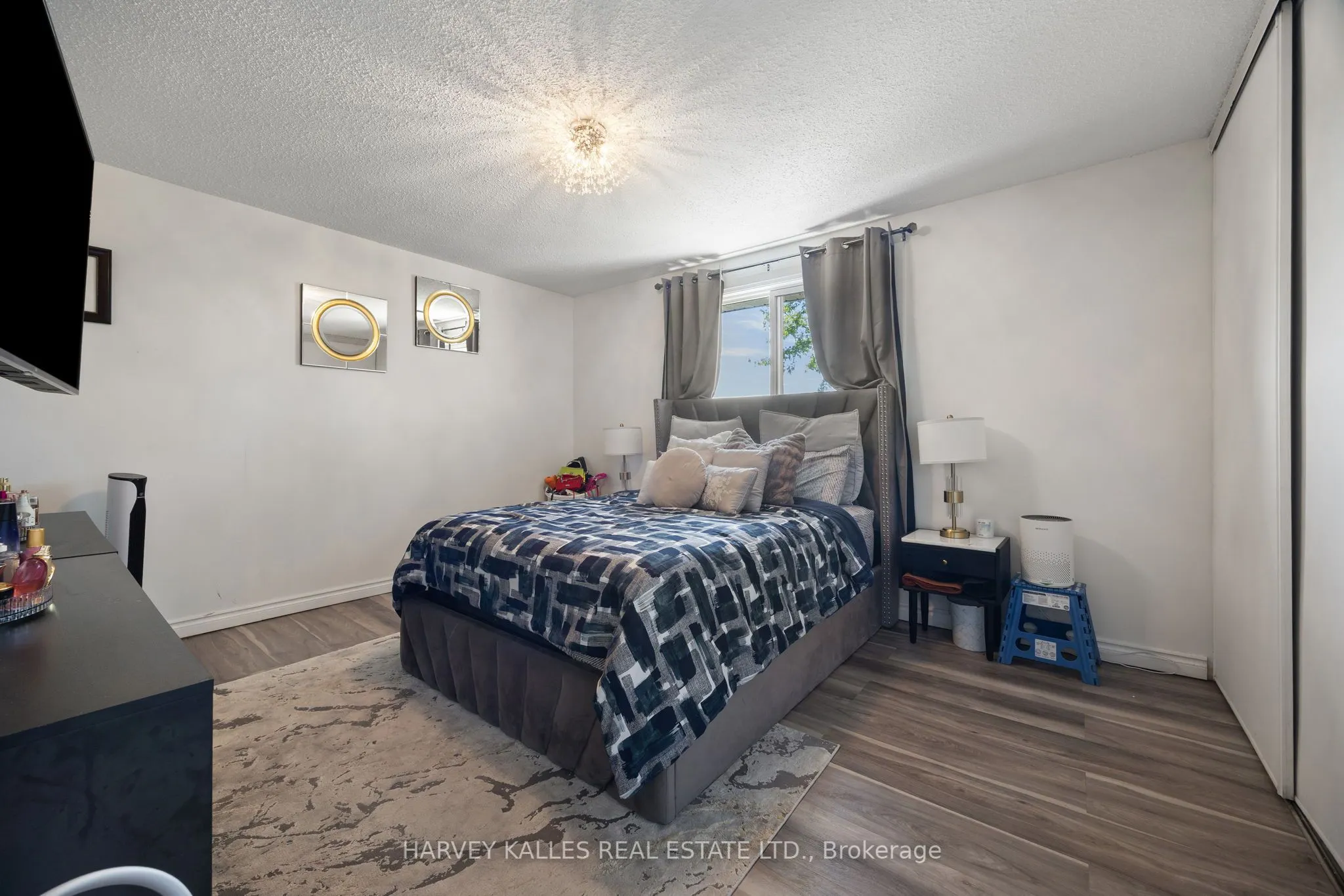135 Chalmers Street S, #23
