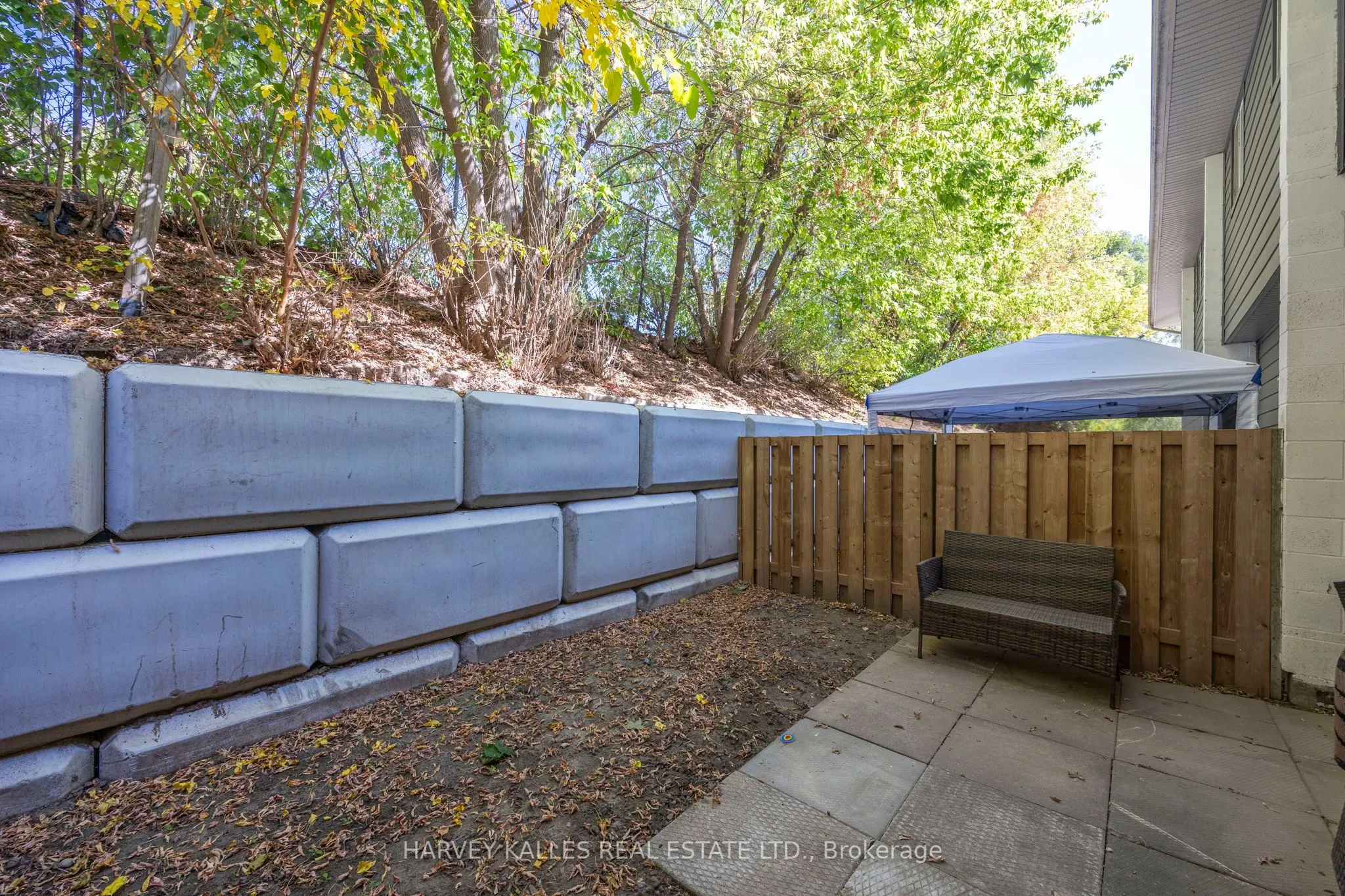 135 Chalmers Street S, #23