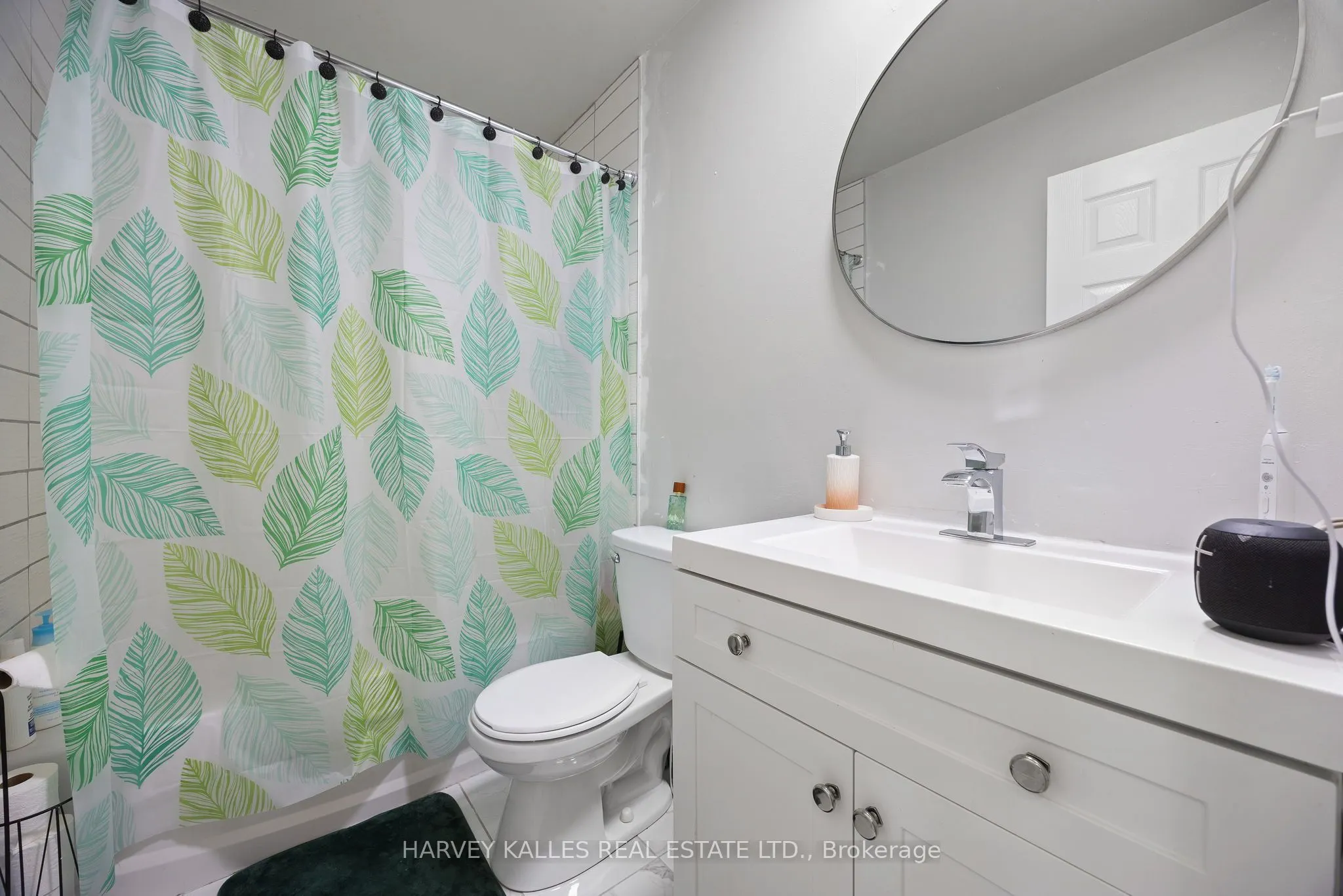 135 Chalmers Street S, #23