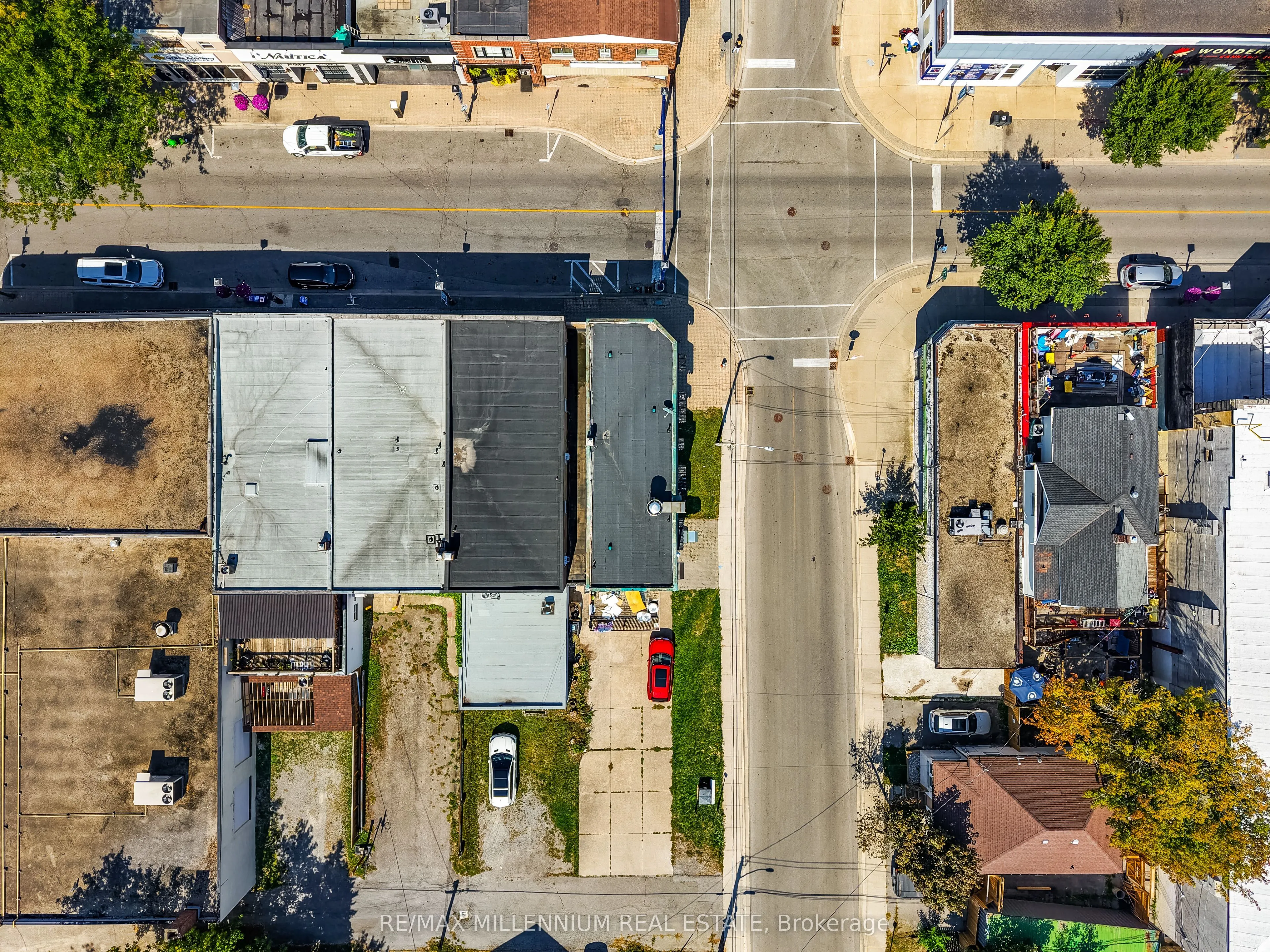 4654 Queen Street