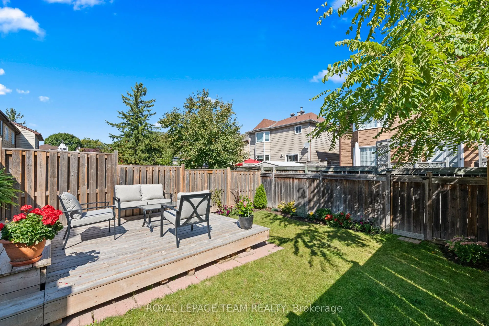 88 Waterton Crescent