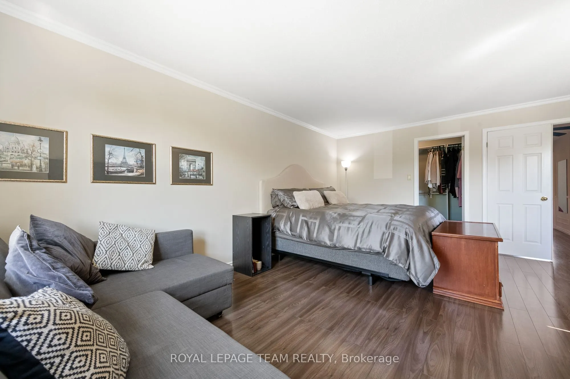 88 Waterton Crescent