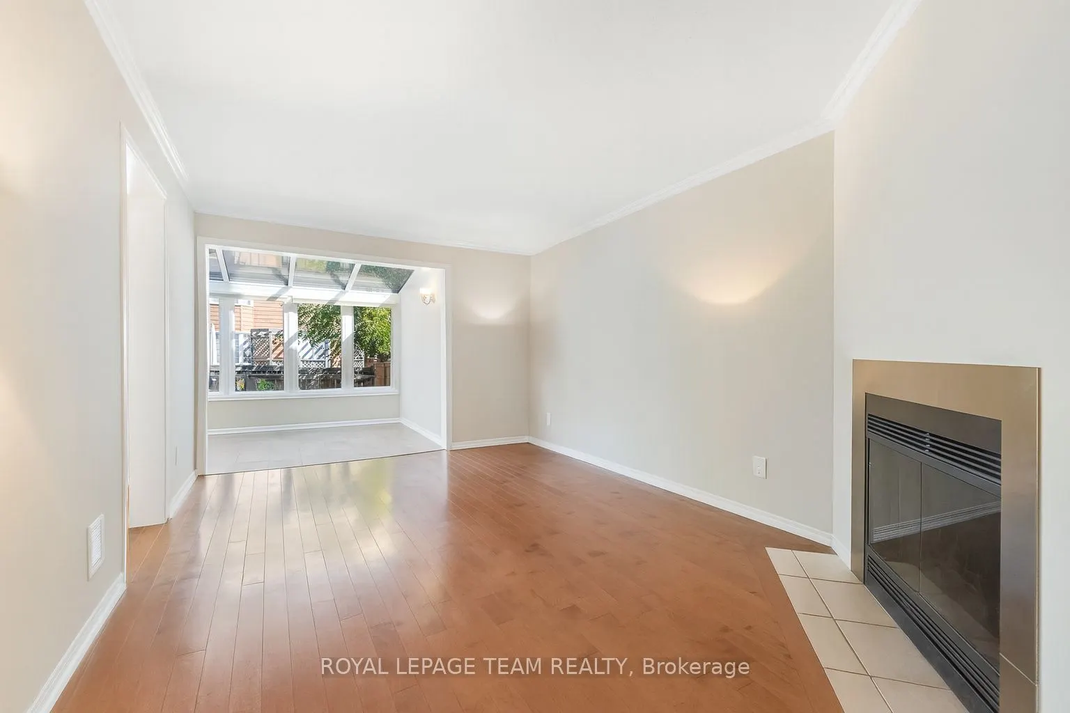 88 Waterton Crescent