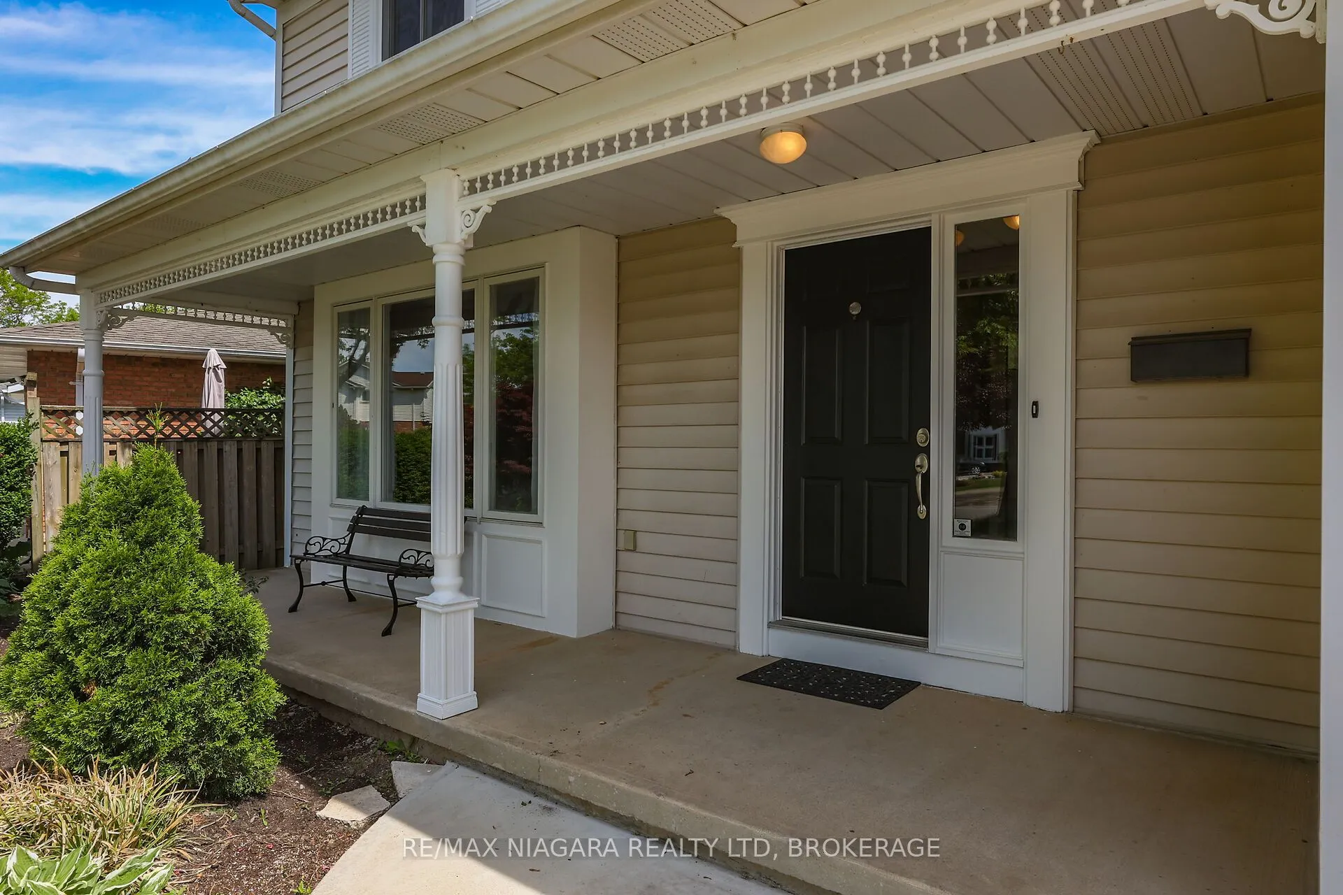 5993 Crimson Drive