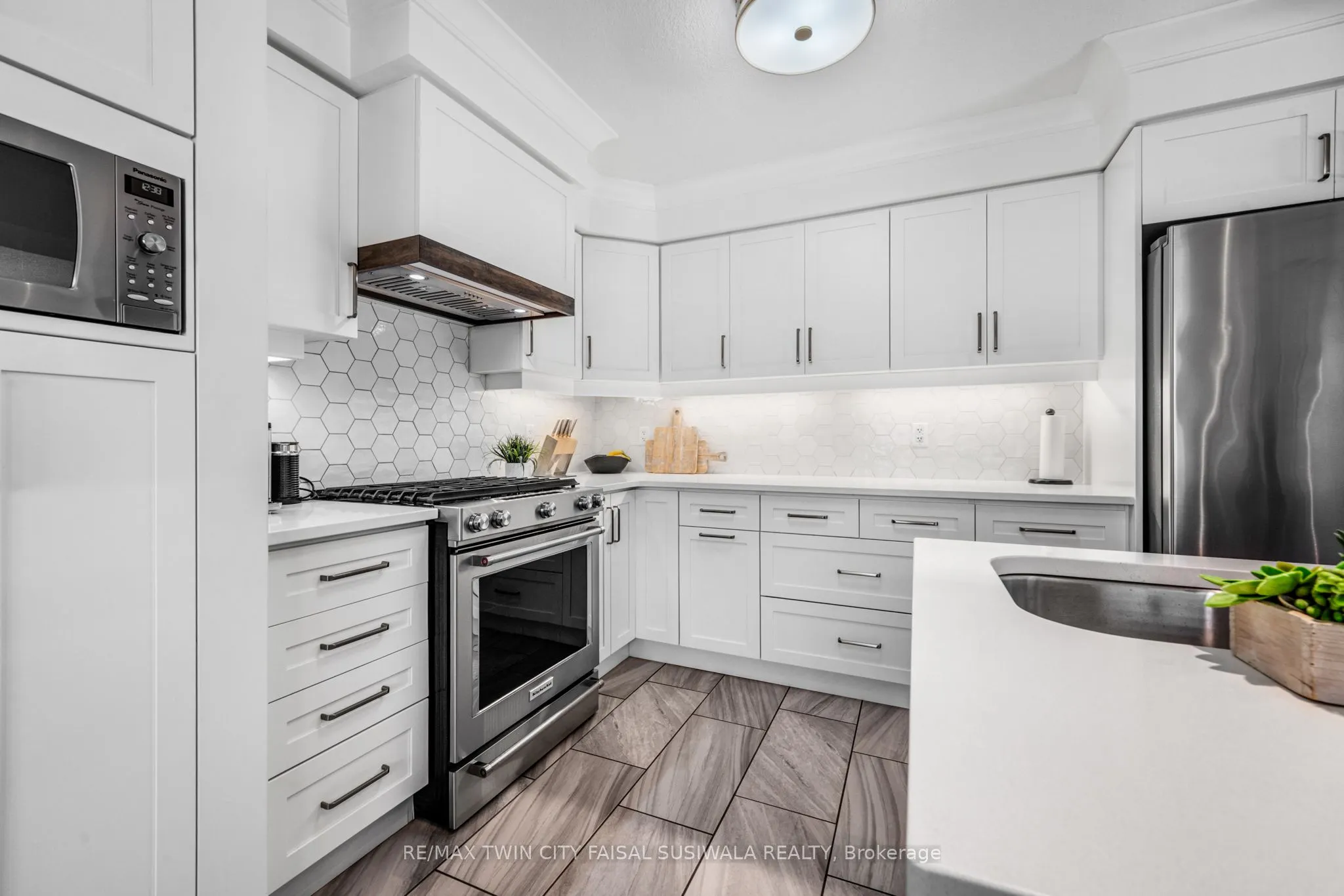 635 Saginaw Parkway, #47