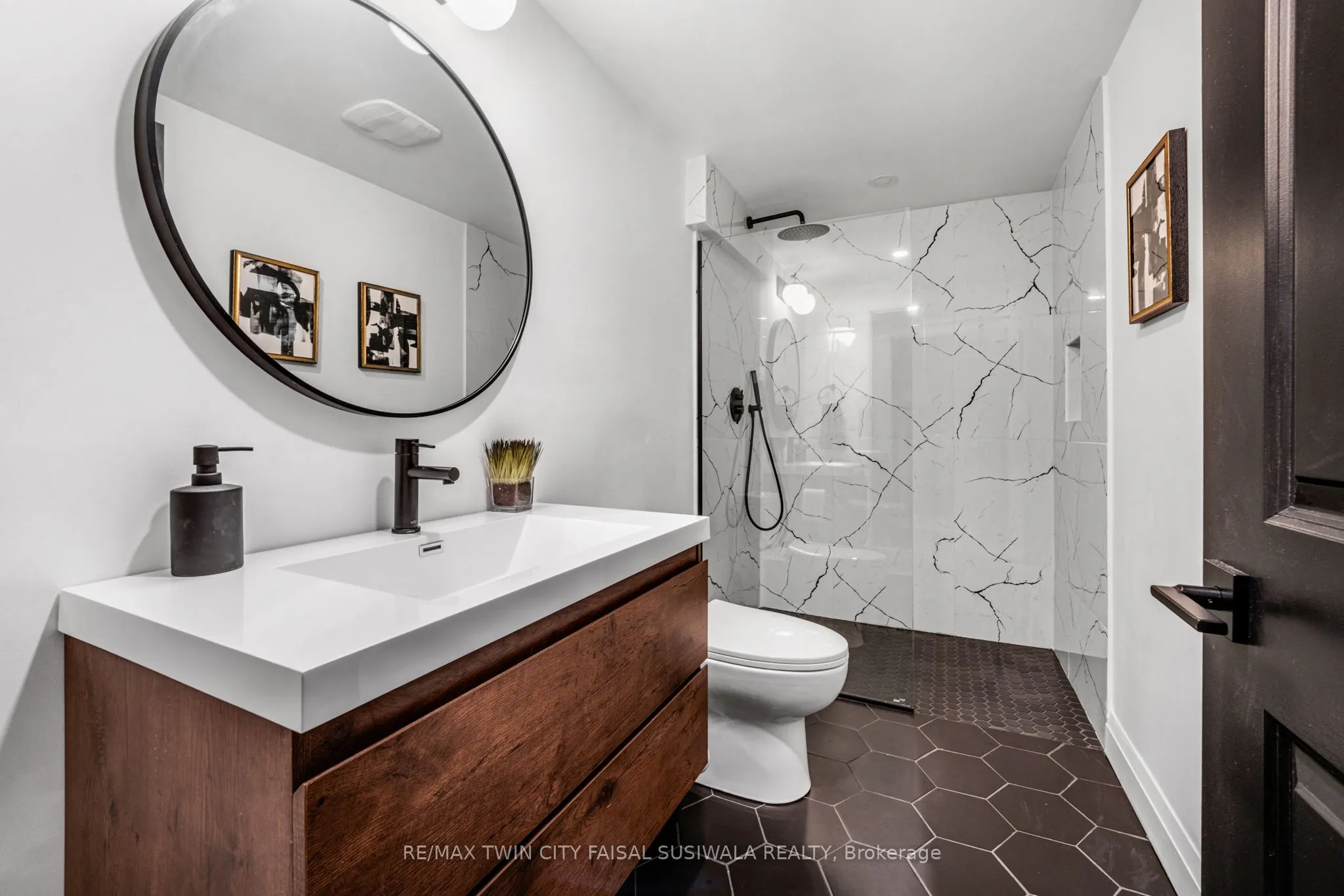 635 Saginaw Parkway, #47