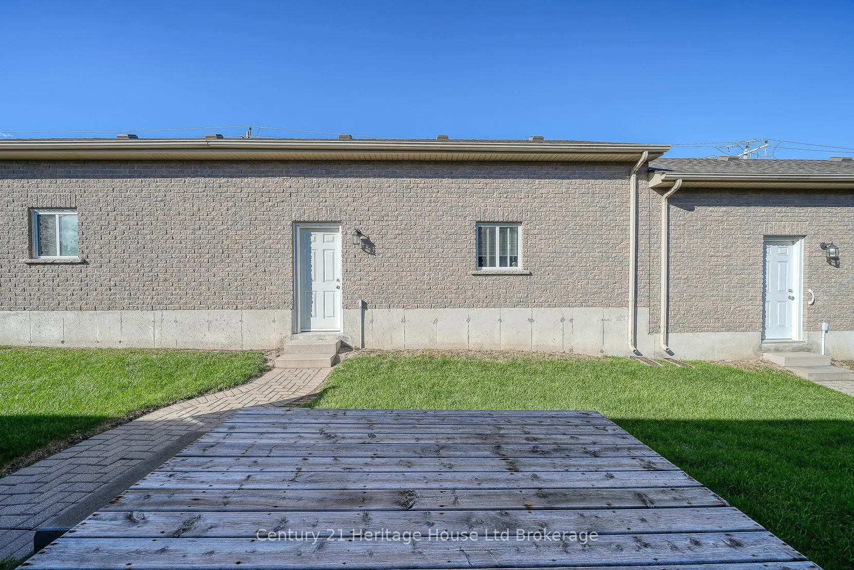 667 Southwood Way, #2