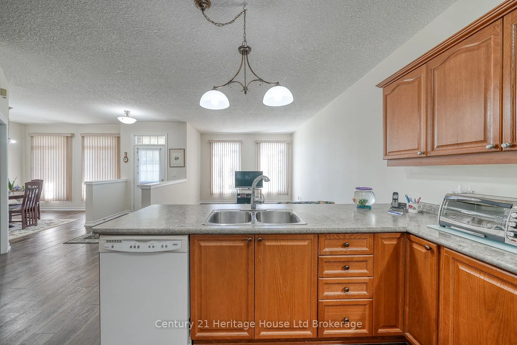 667 Southwood Way, #2