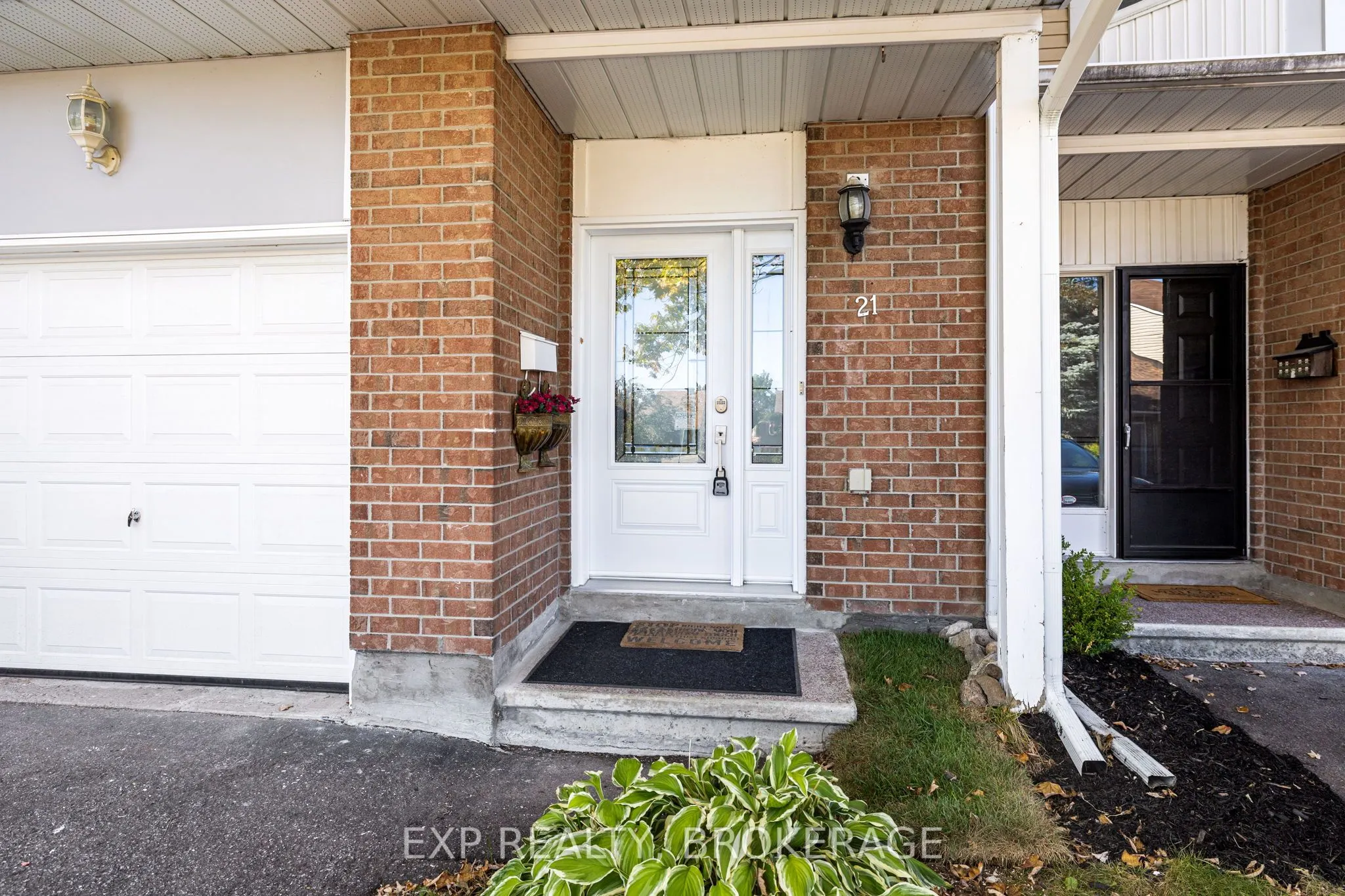 21 DURBIN Court, #11