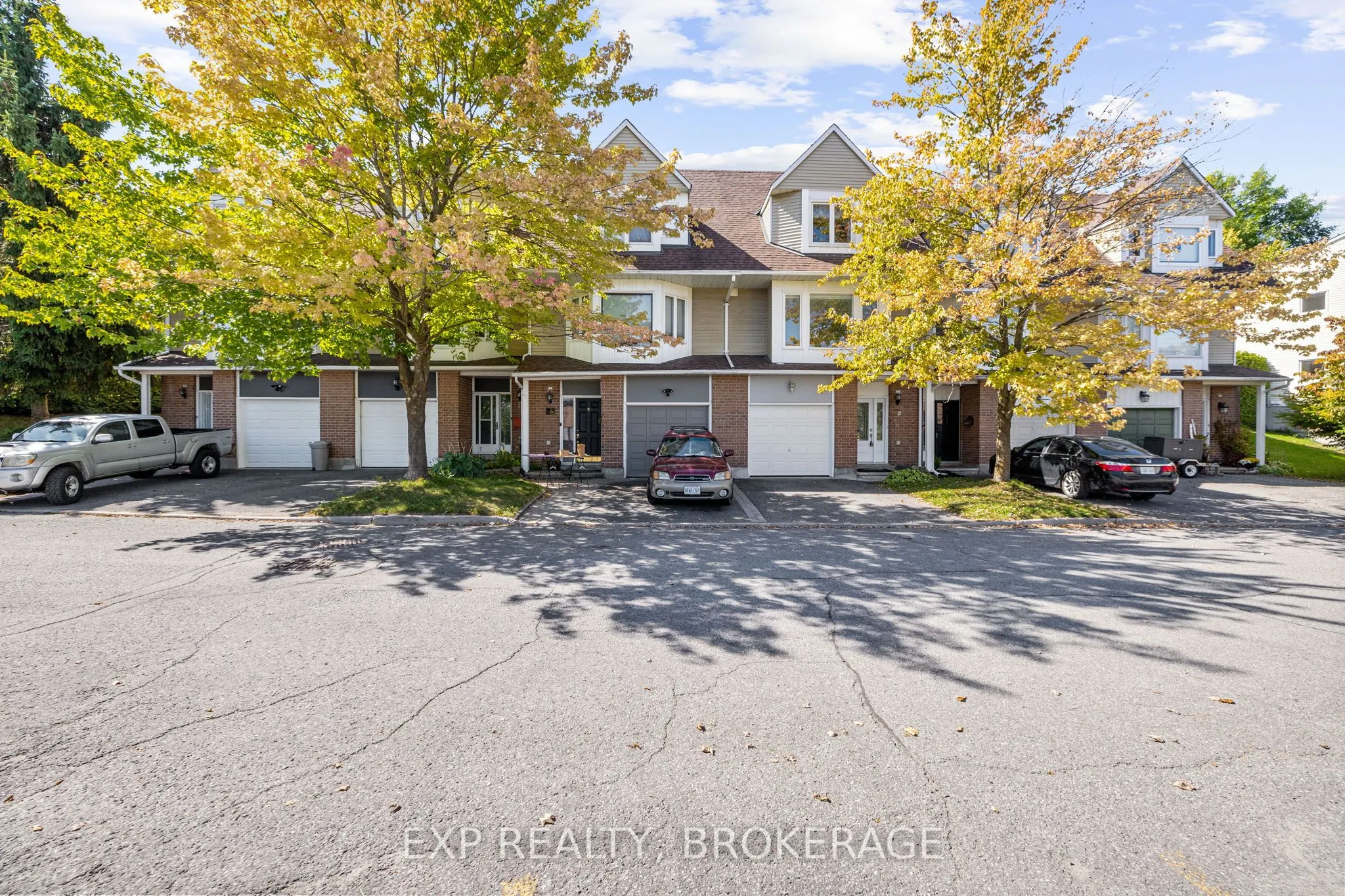 21 DURBIN Court, #11
