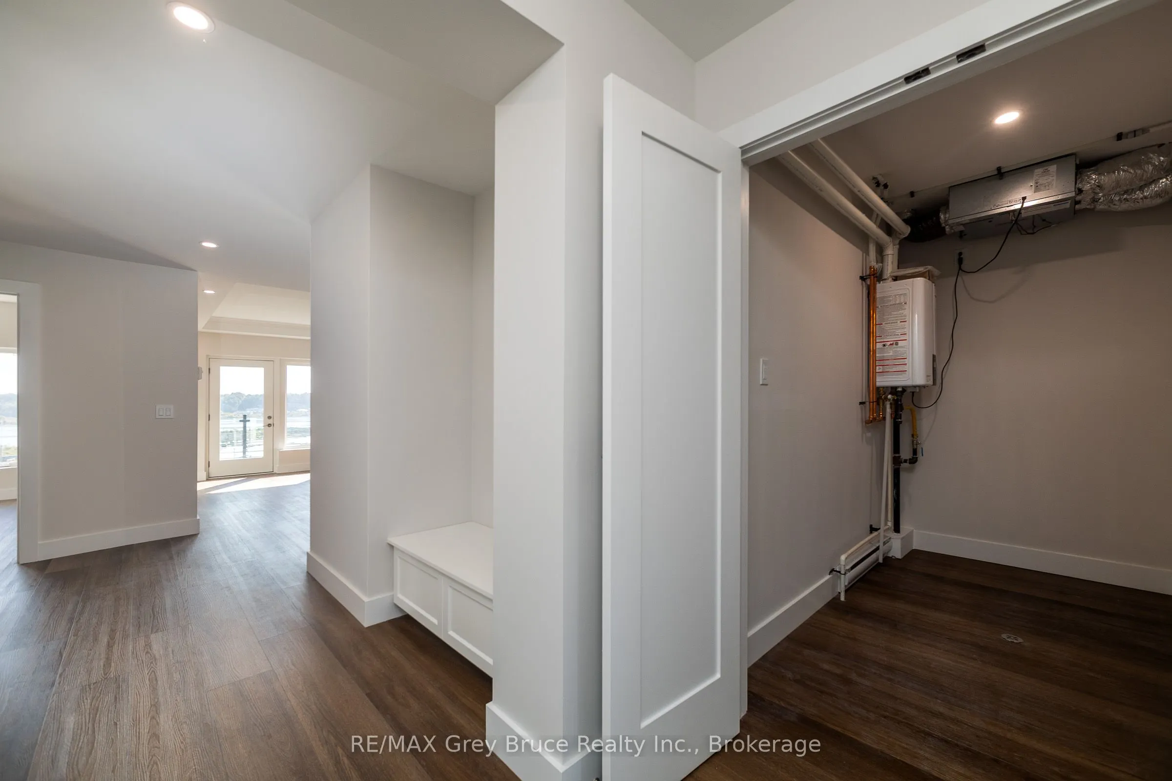2347 3rd Avenue W, #21