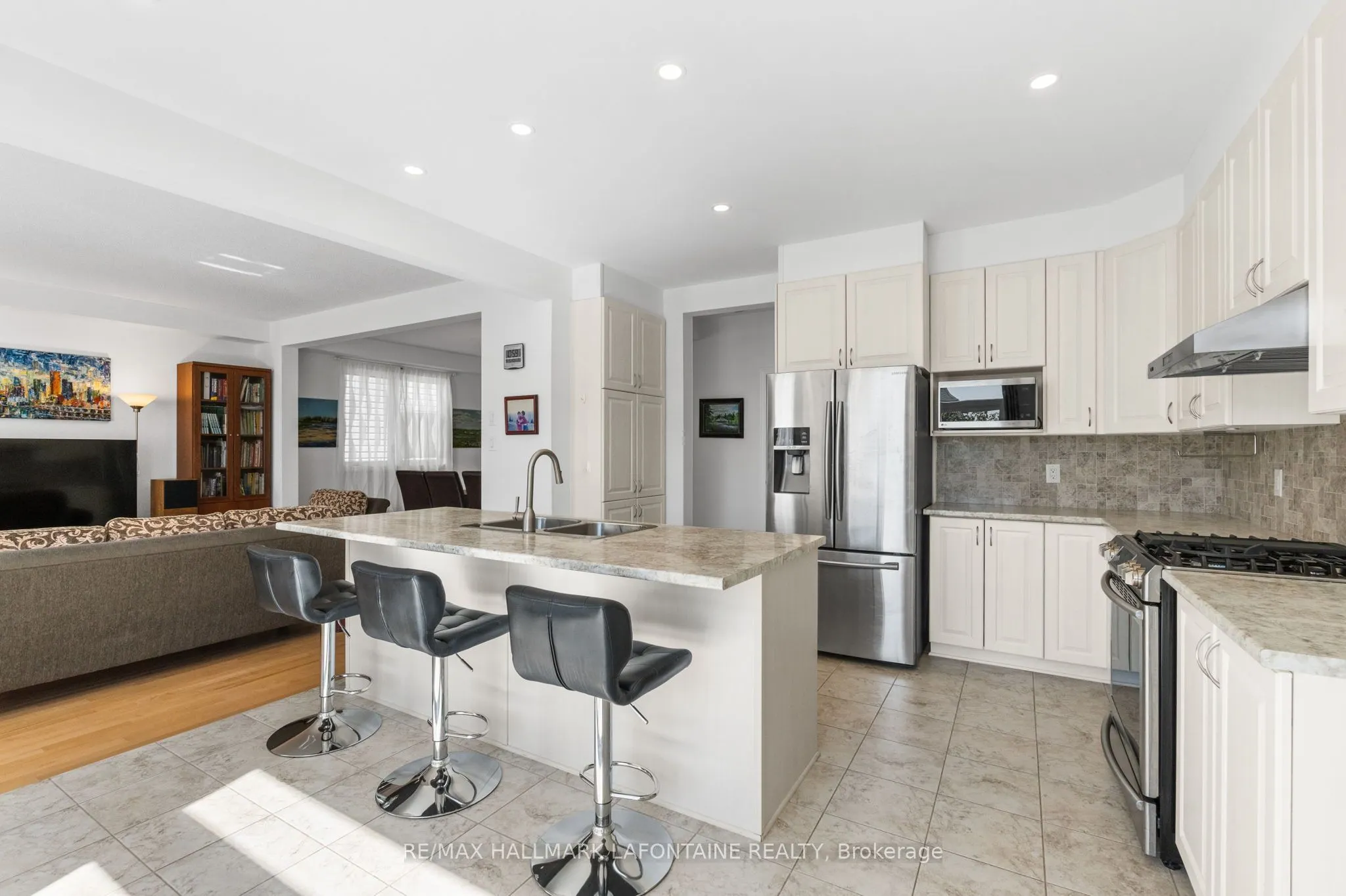 359 Hepatica Way