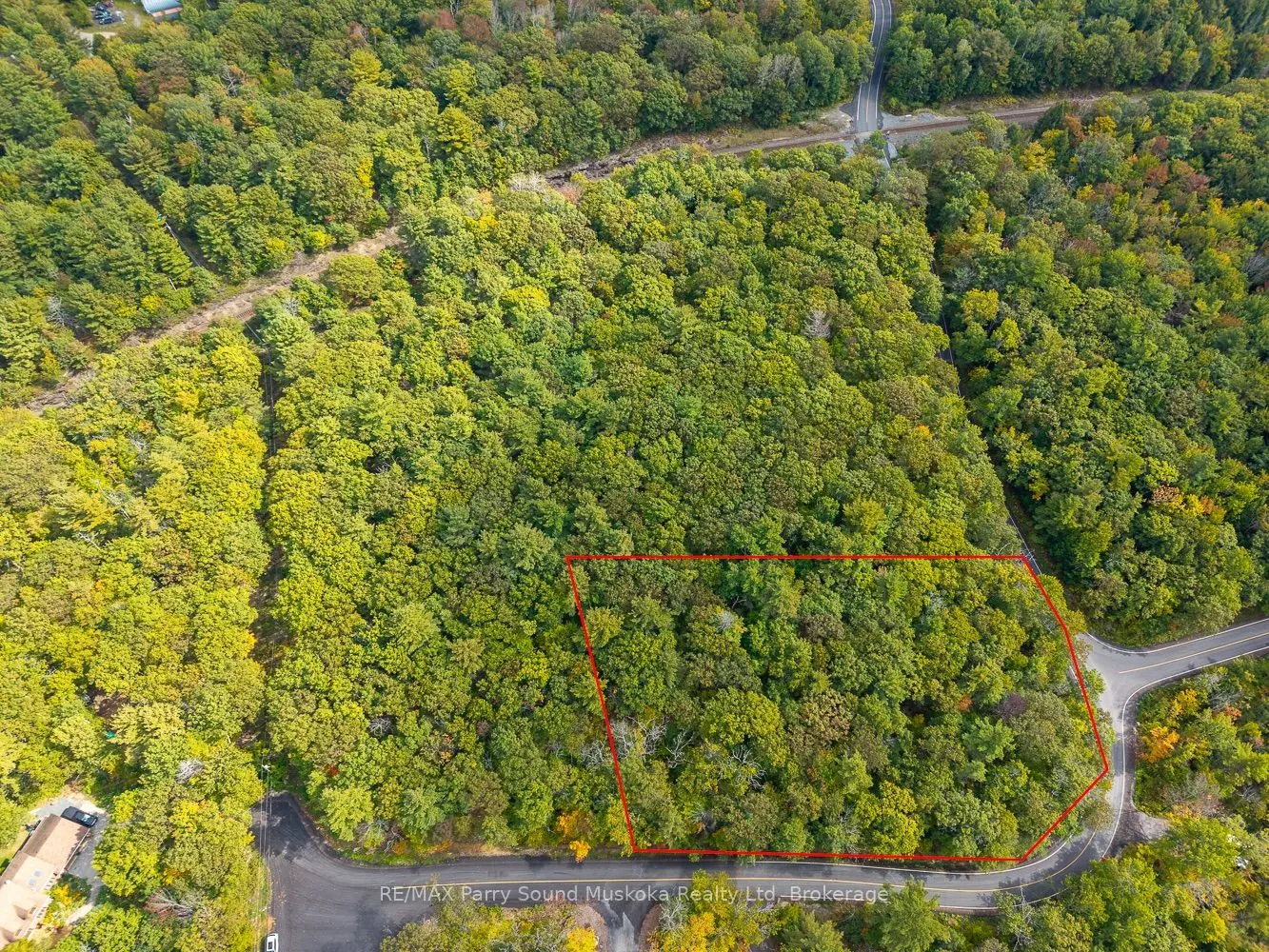 lot 15 Oakridge Road N