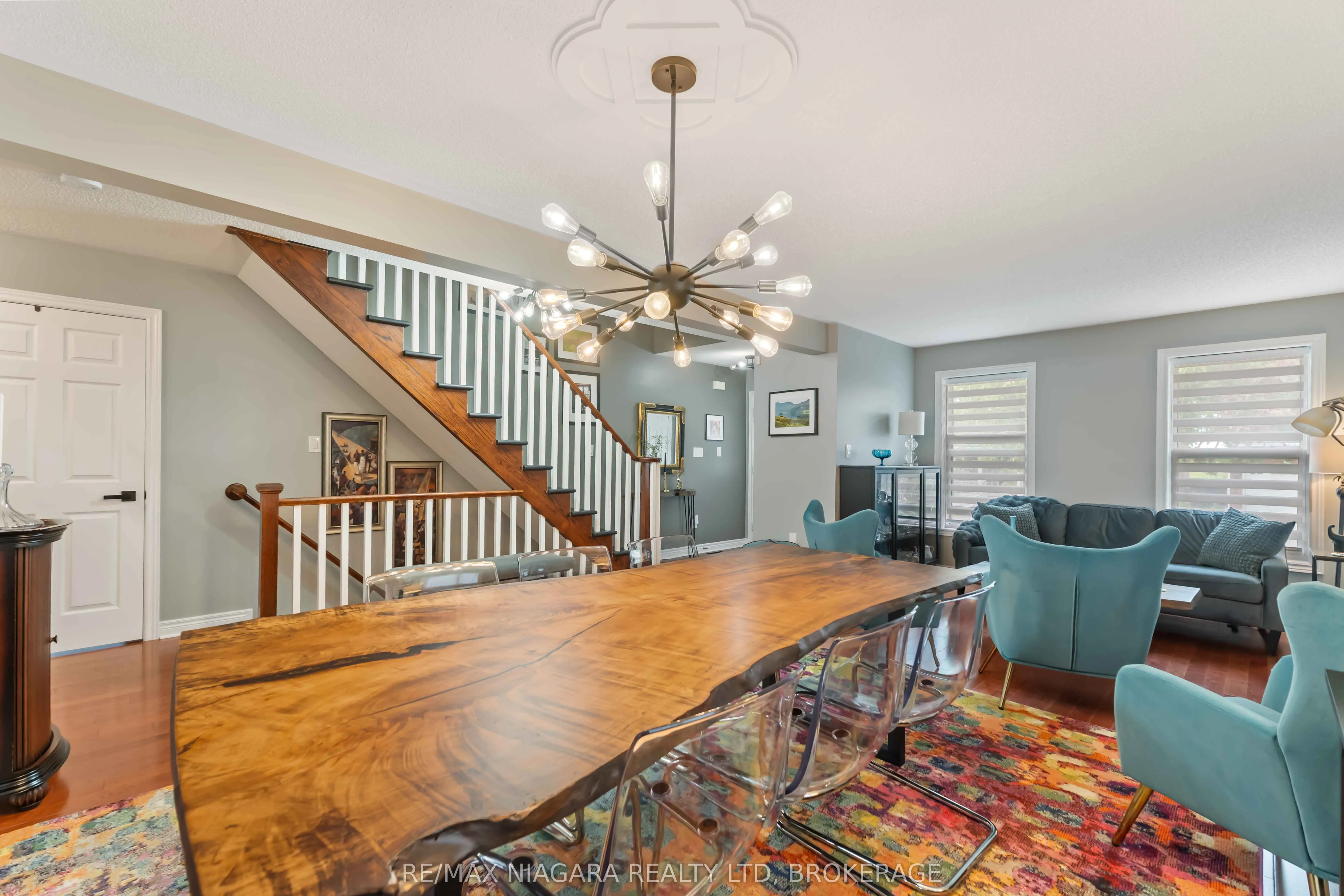 55 Wright Crescent