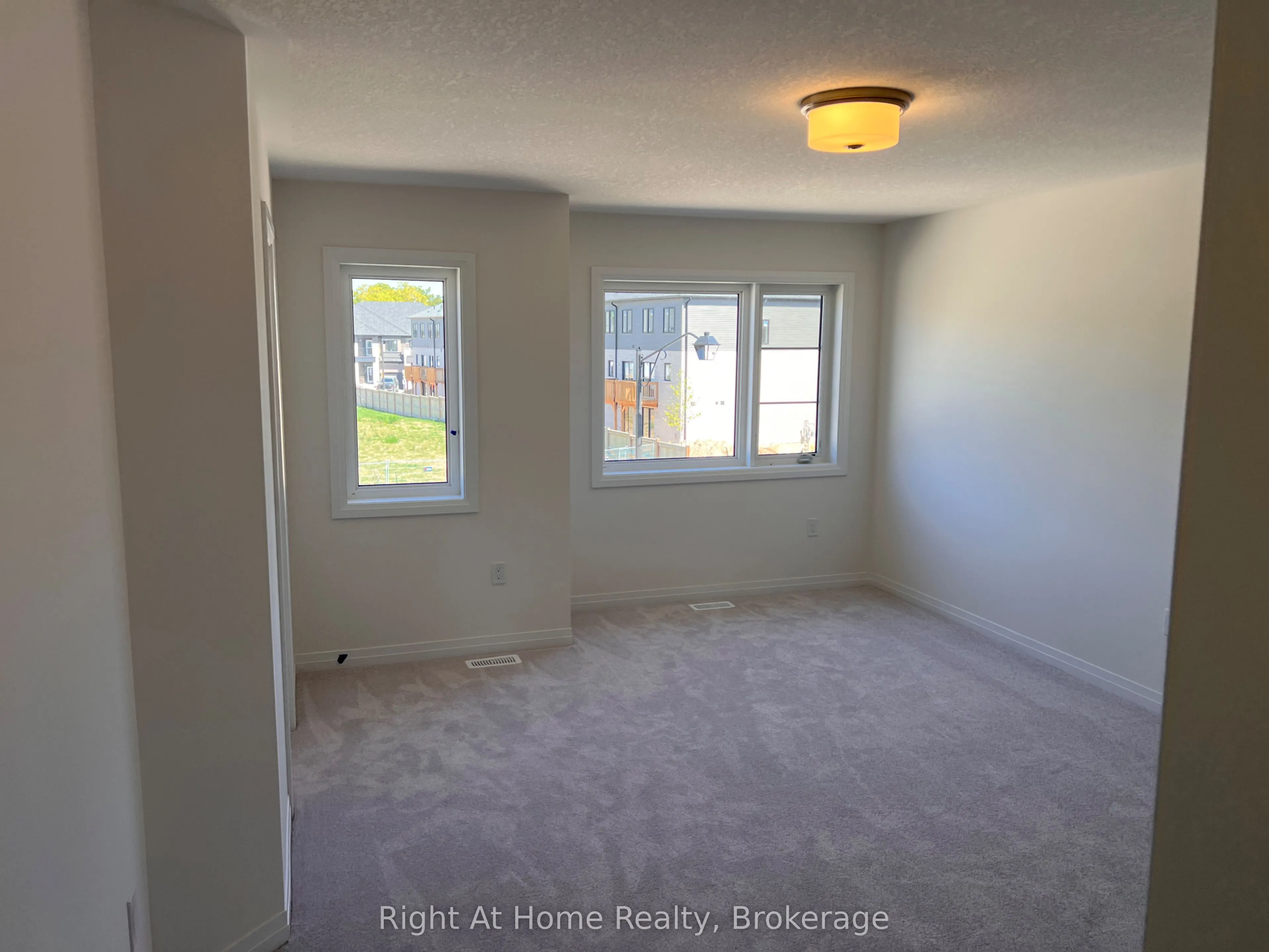 660 Colborne Street W, ##68