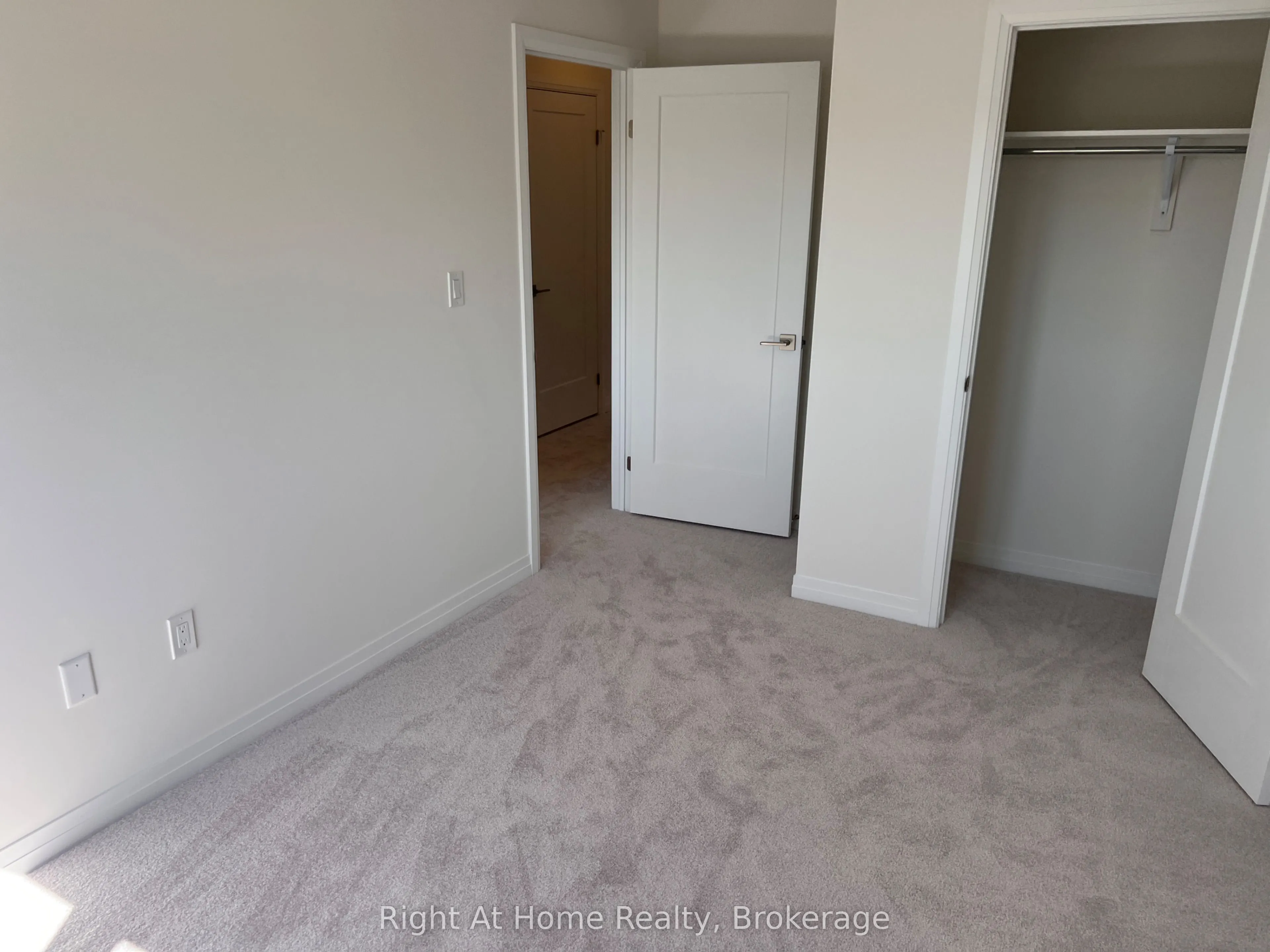 660 Colborne Street W, ##68