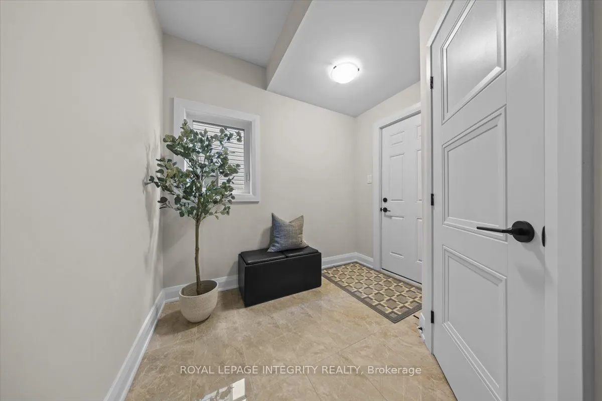 970 Islington Way