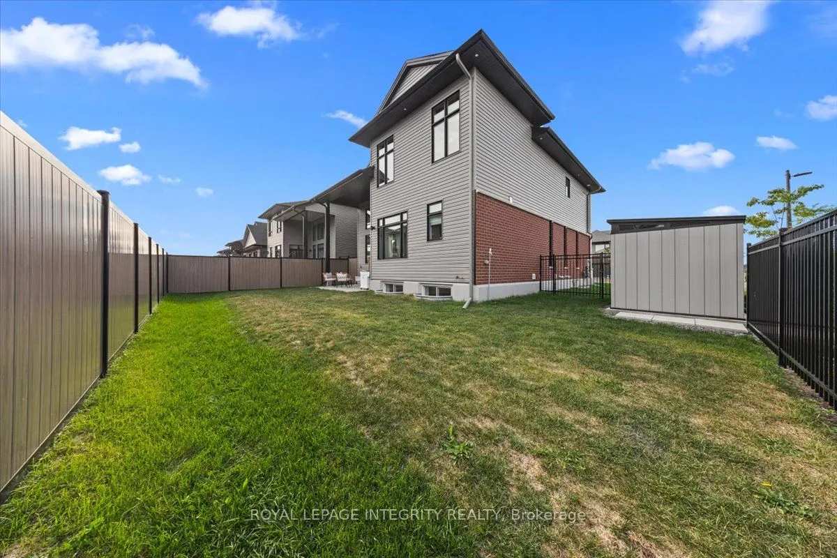 970 Islington Way