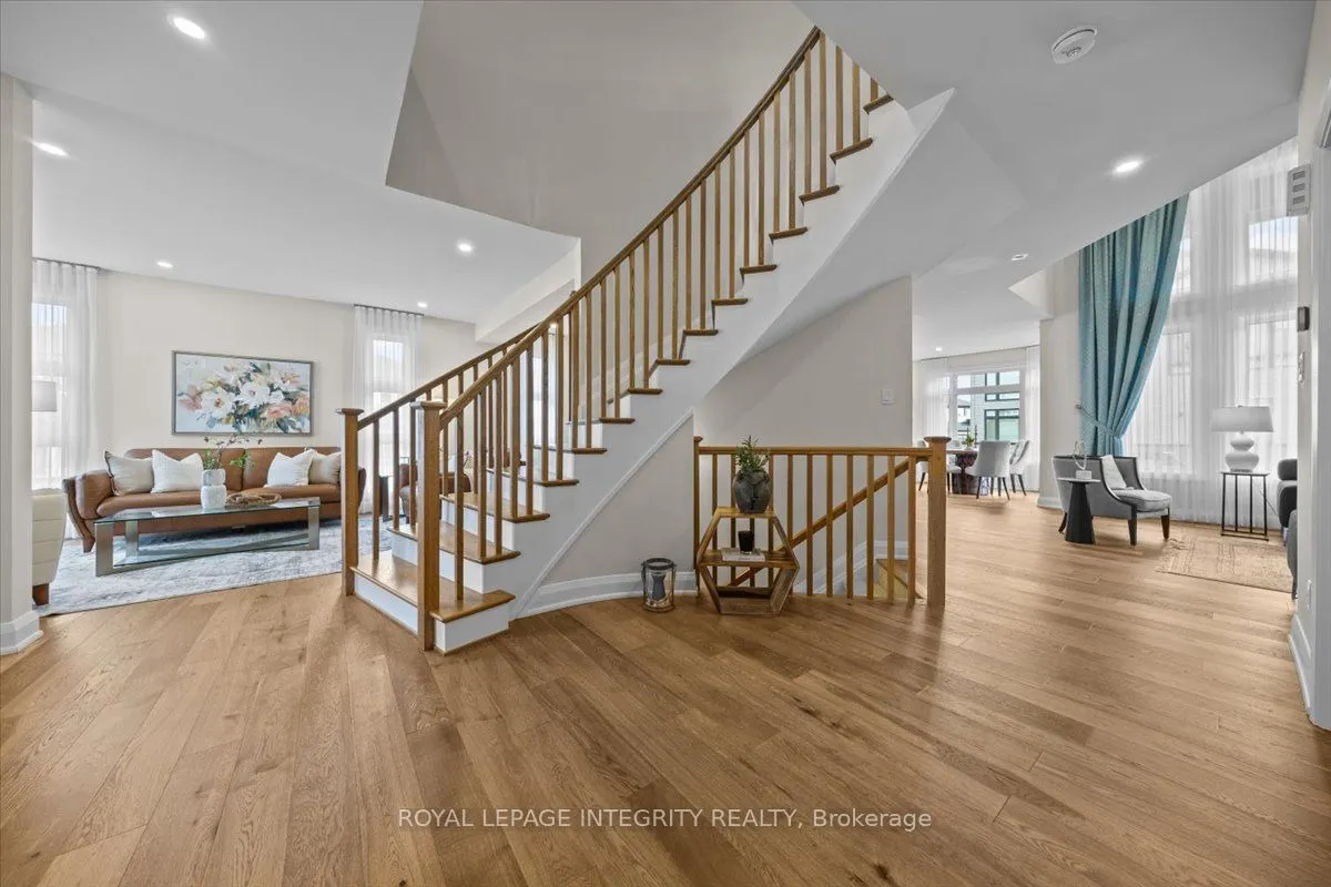 970 Islington Way