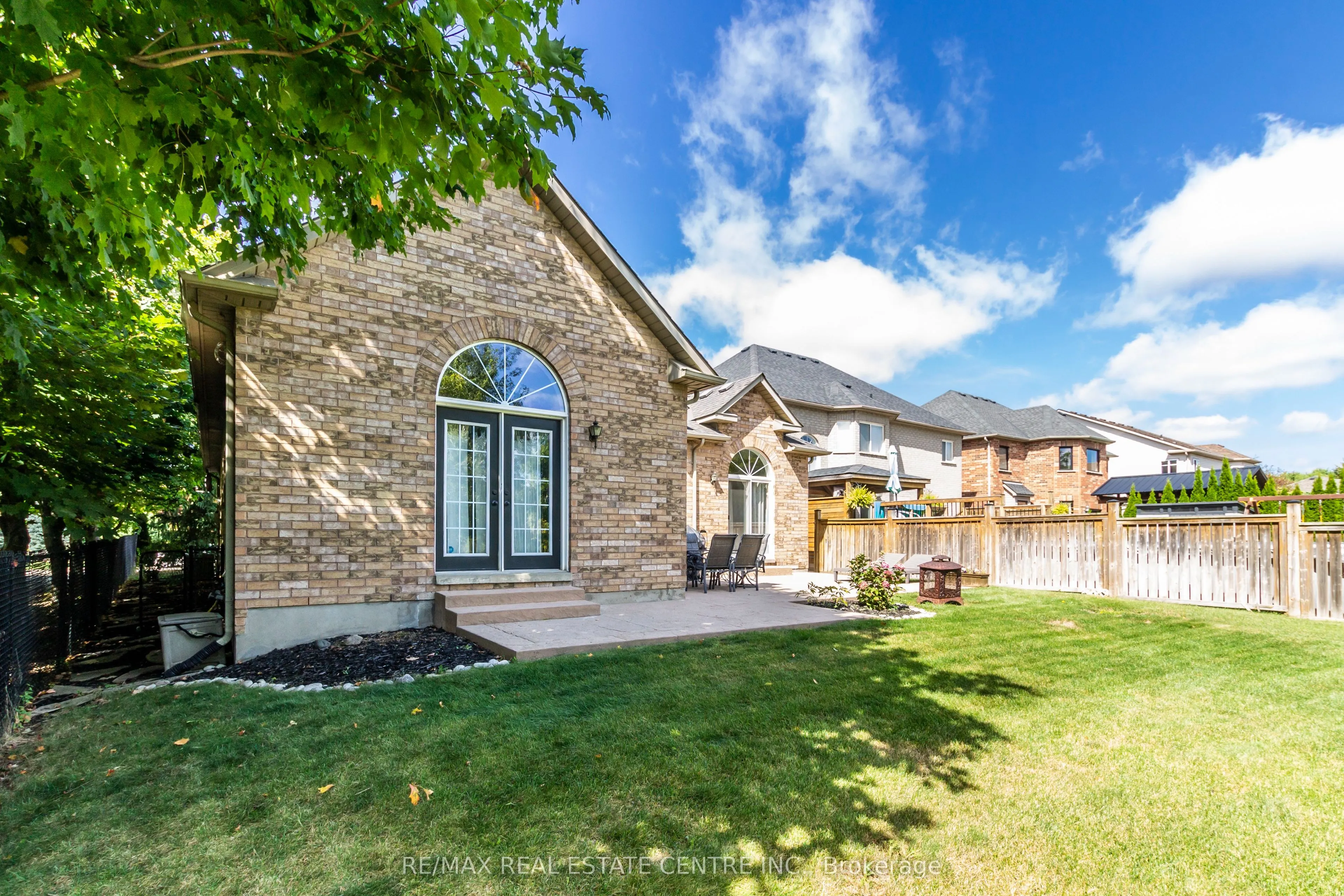 52 Drinkwater Drive