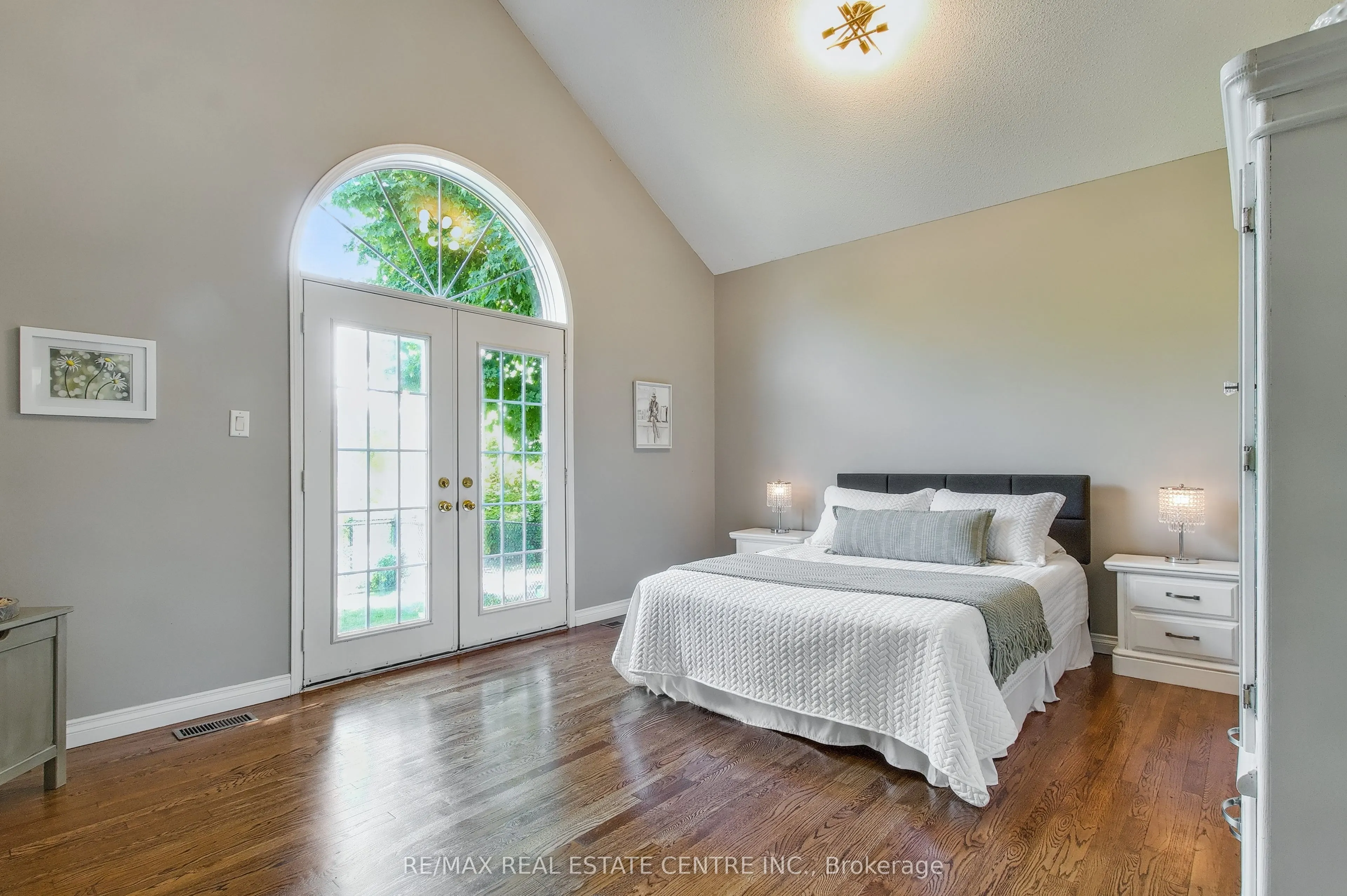 52 Drinkwater Drive