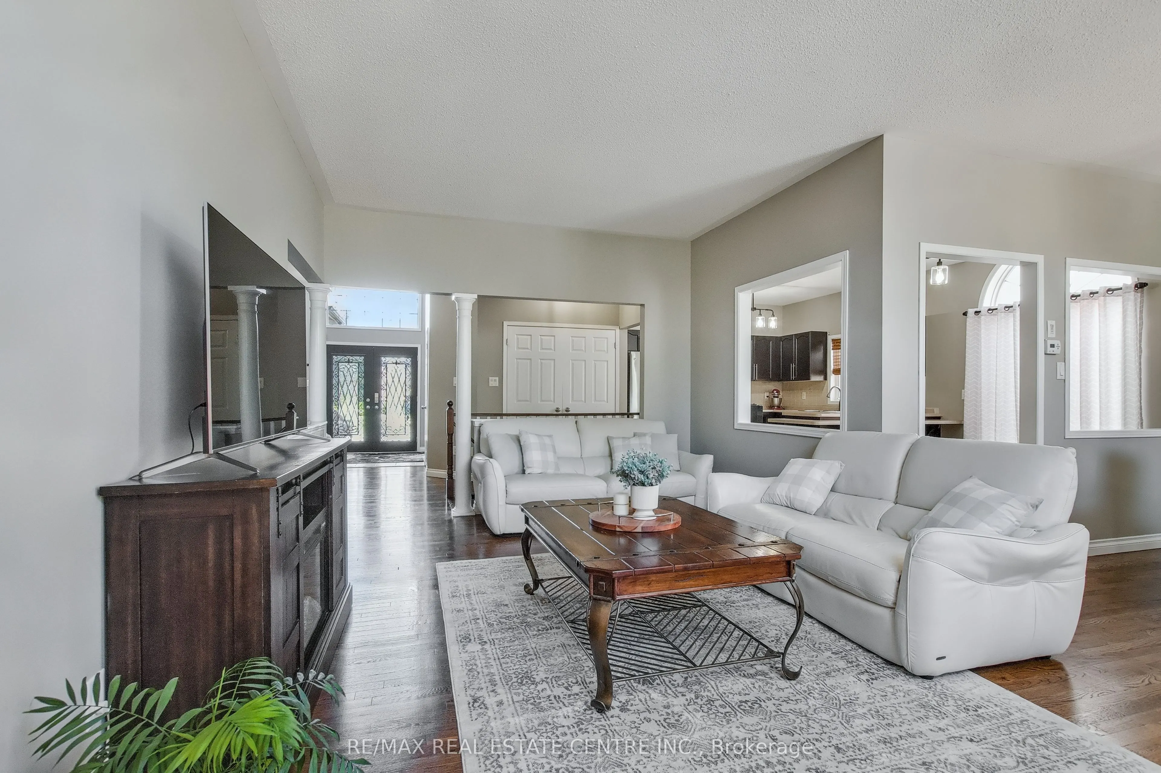52 Drinkwater Drive