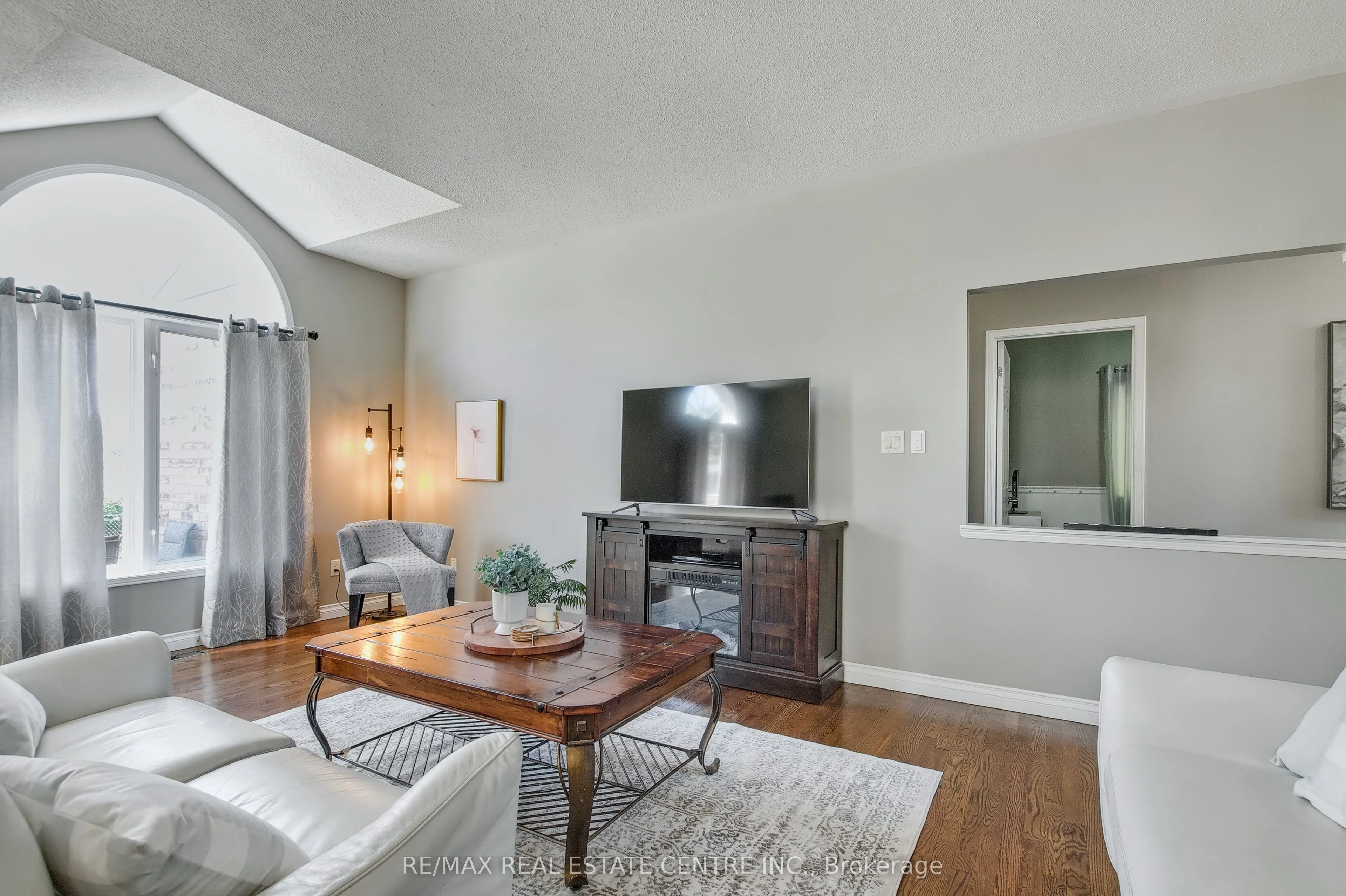 52 Drinkwater Drive
