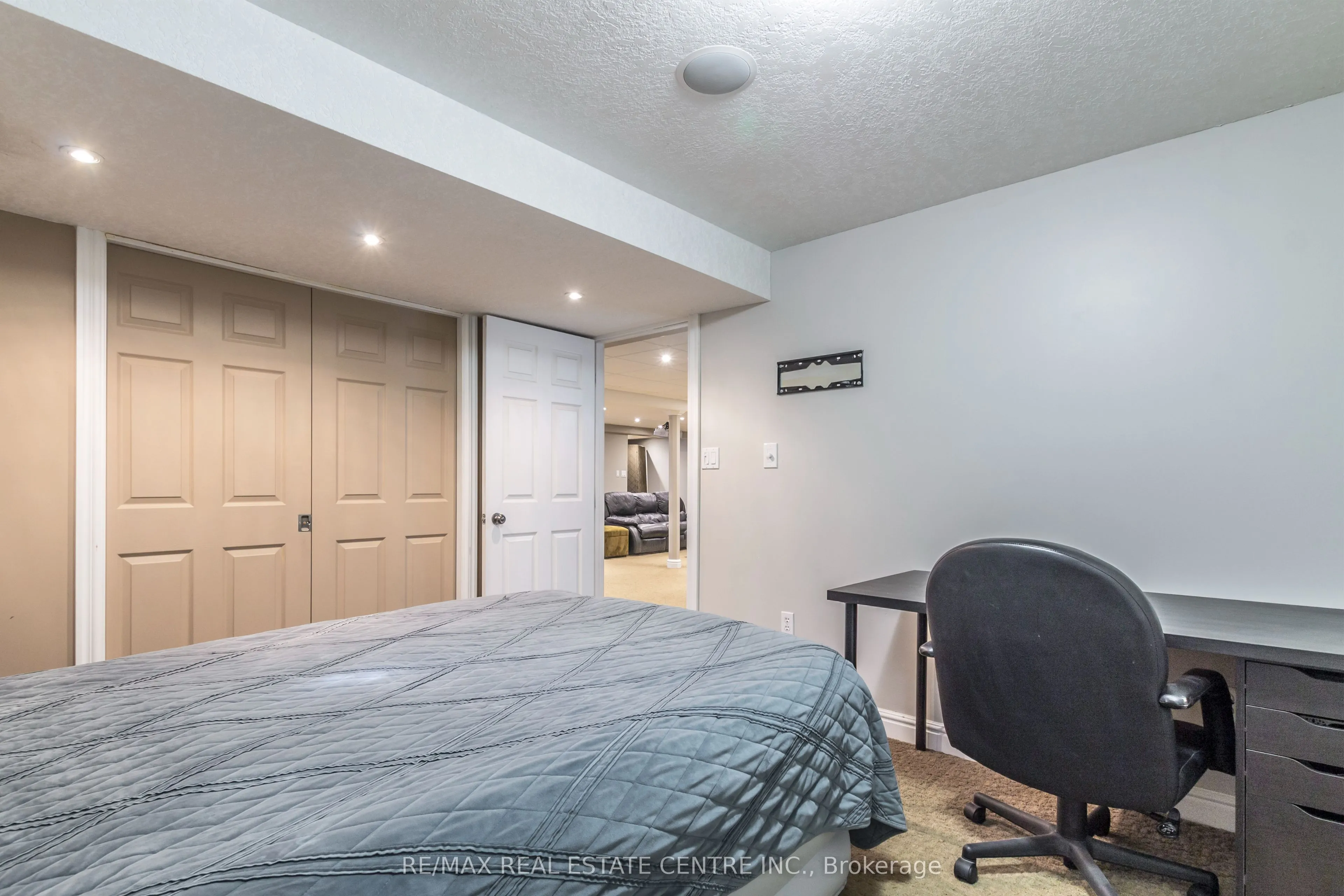 52 Drinkwater Drive