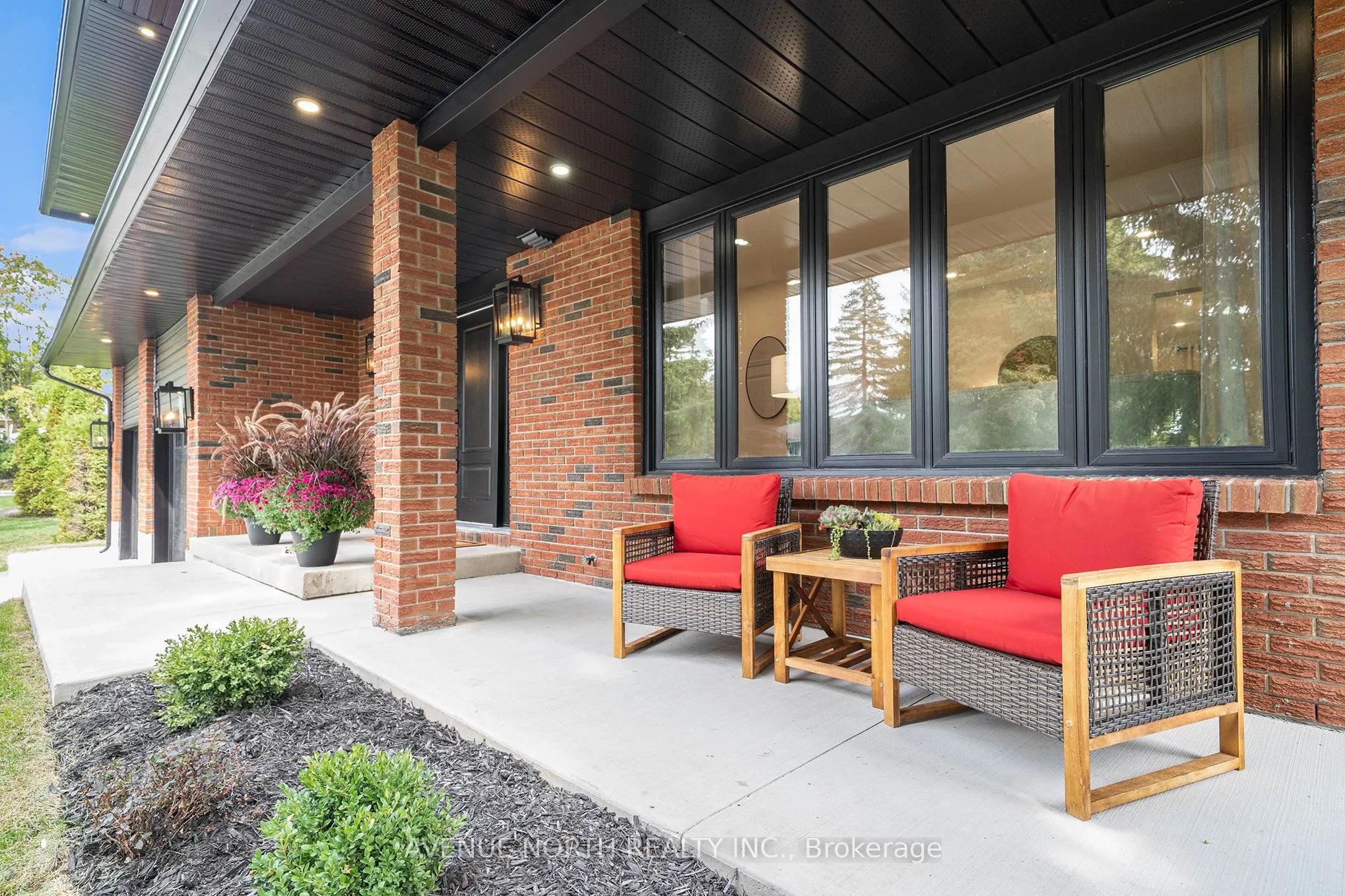19 Newland Drive