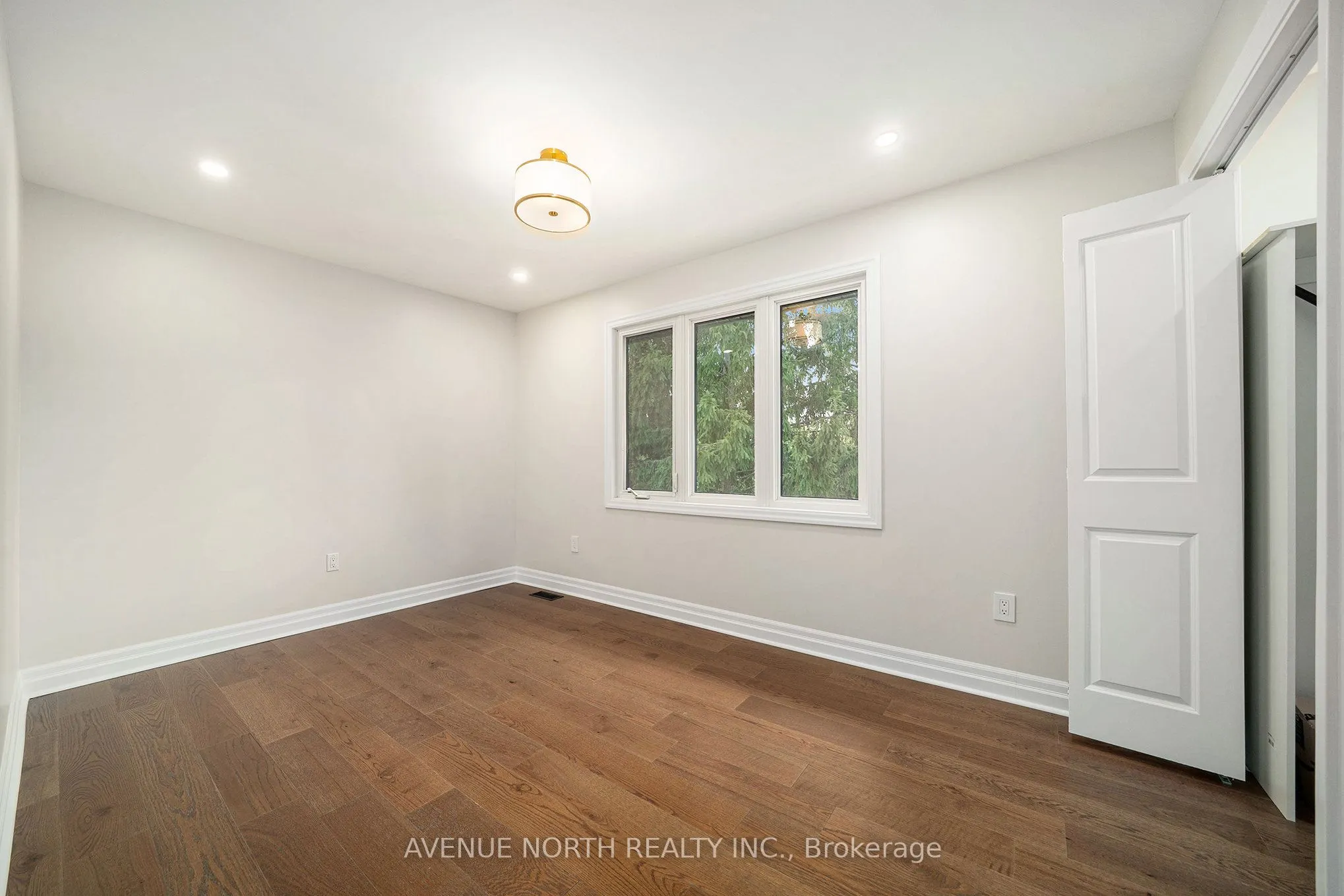 19 Newland Drive