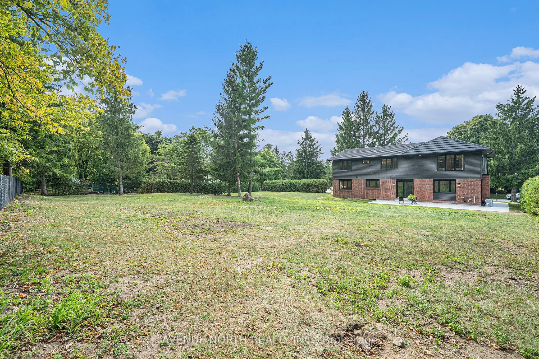 19 Newland Drive