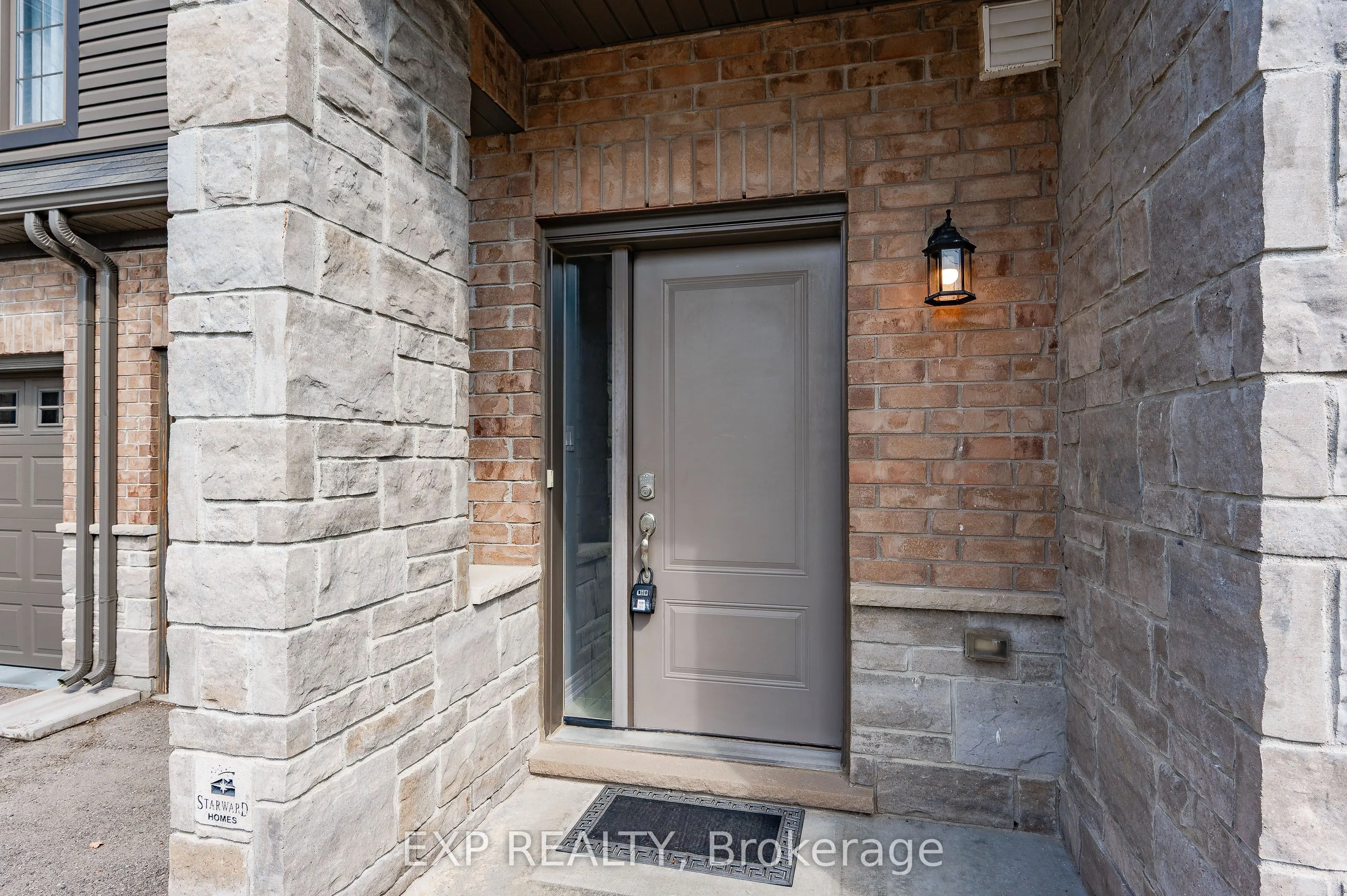 377 Glancaster Road, #18