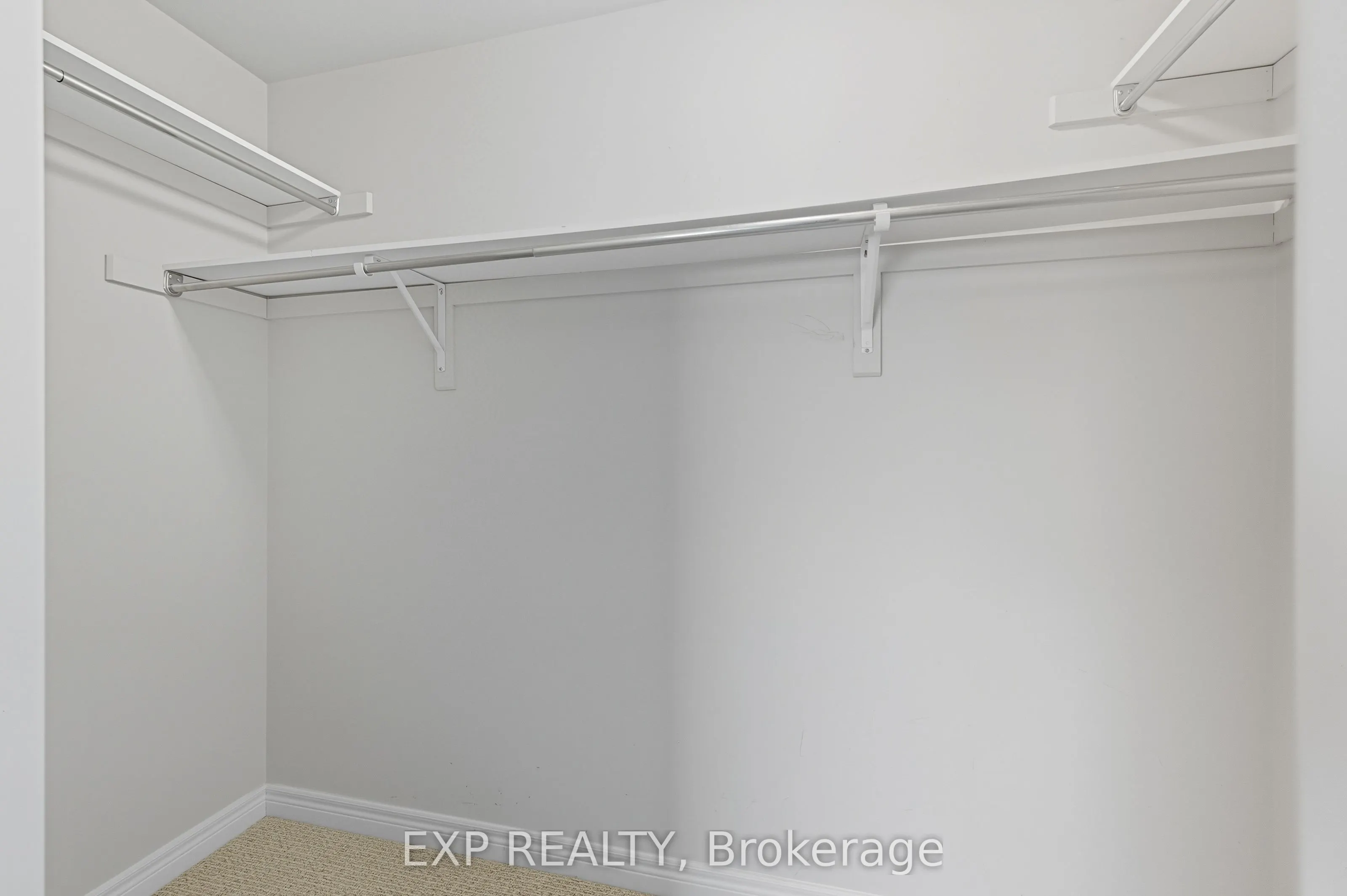 377 Glancaster Road, #18