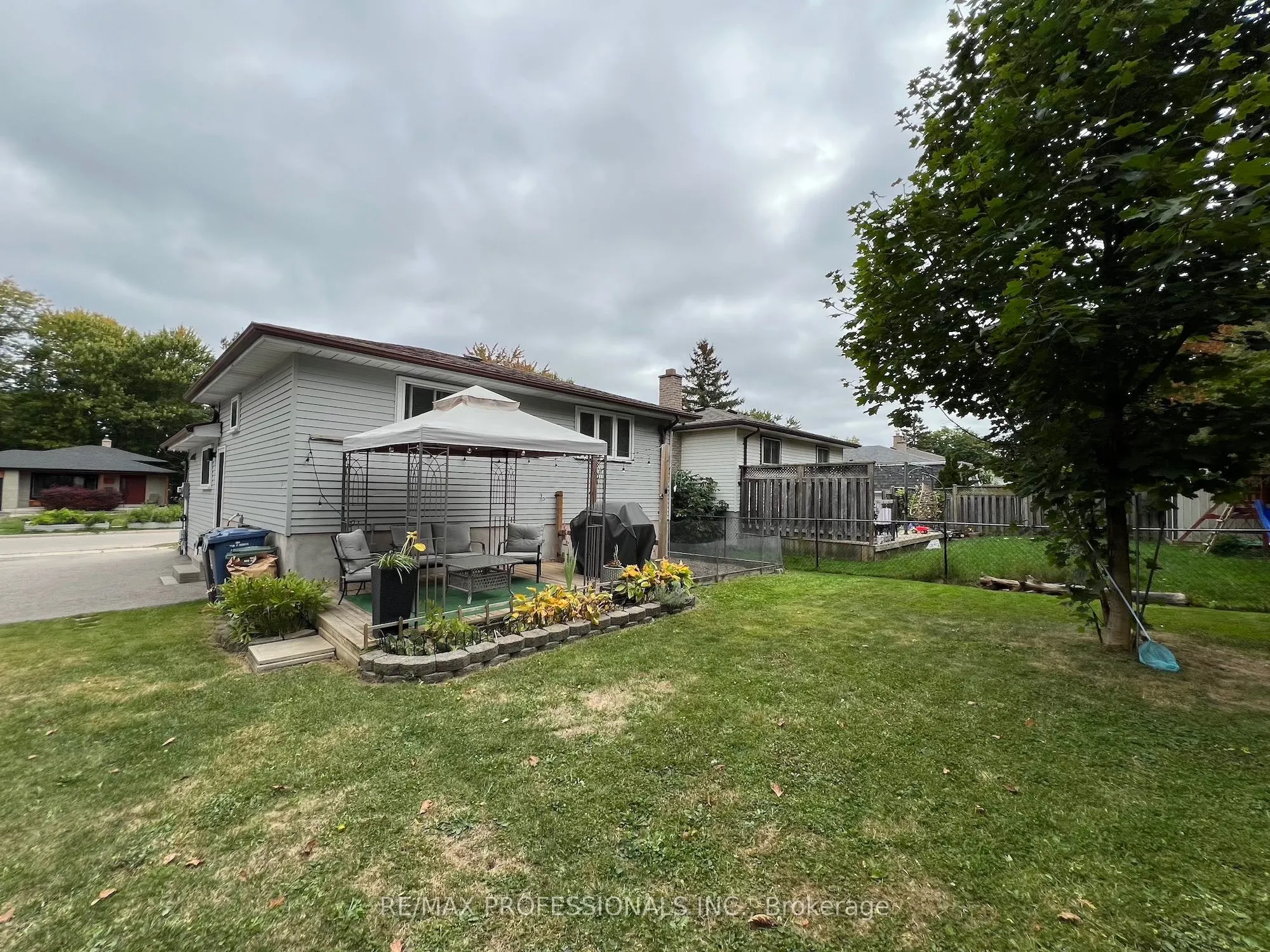 373 West Acres Drive