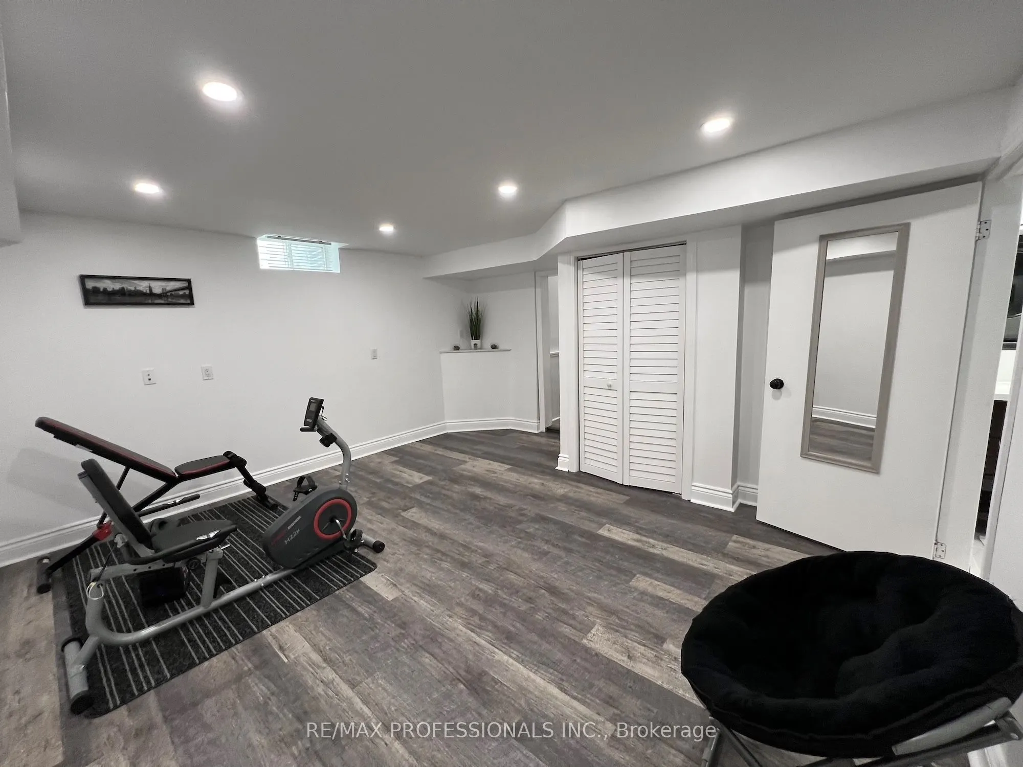 373 West Acres Drive