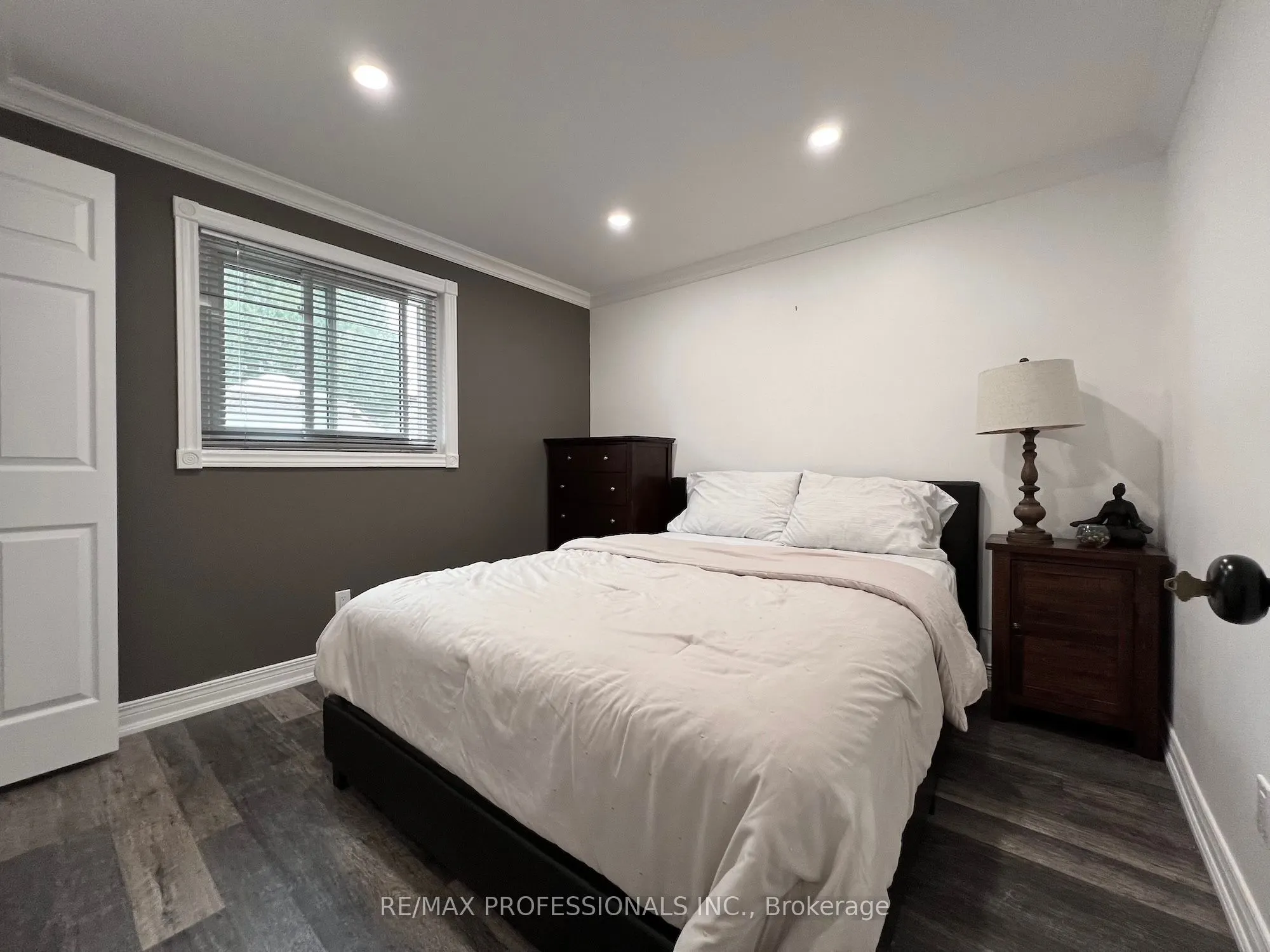 373 West Acres Drive