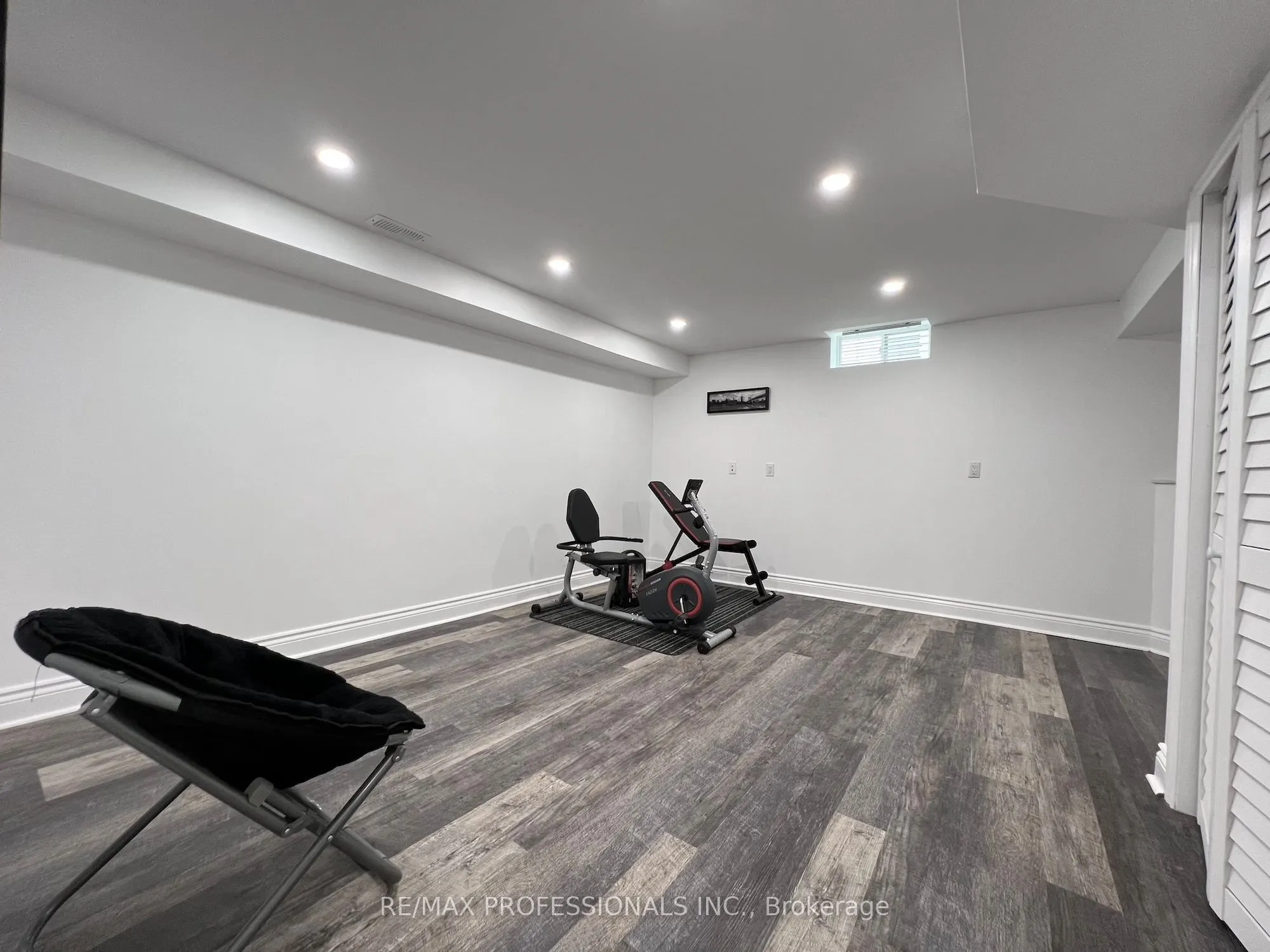 373 West Acres Drive
