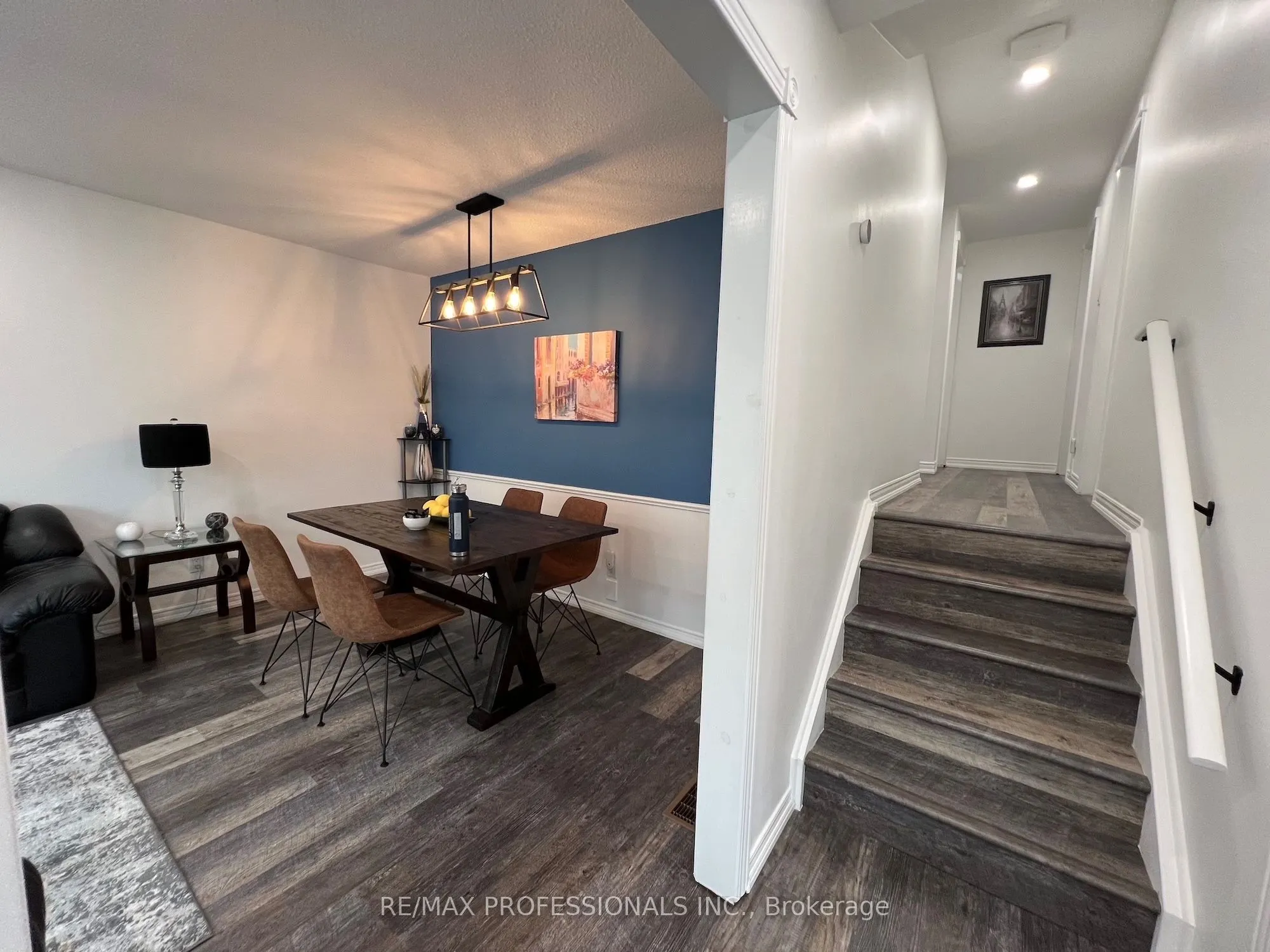 373 West Acres Drive