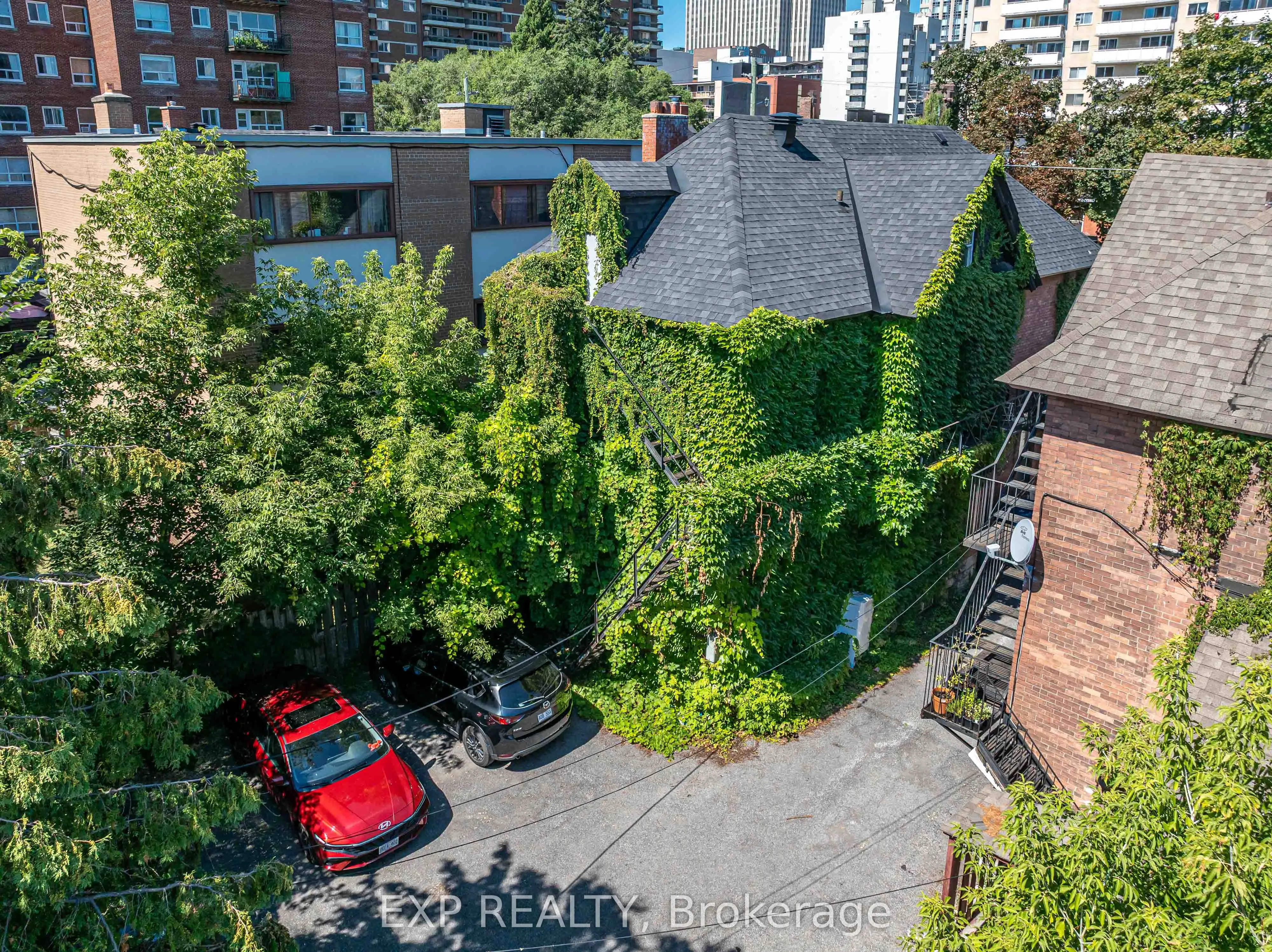 88 Maclaren Street