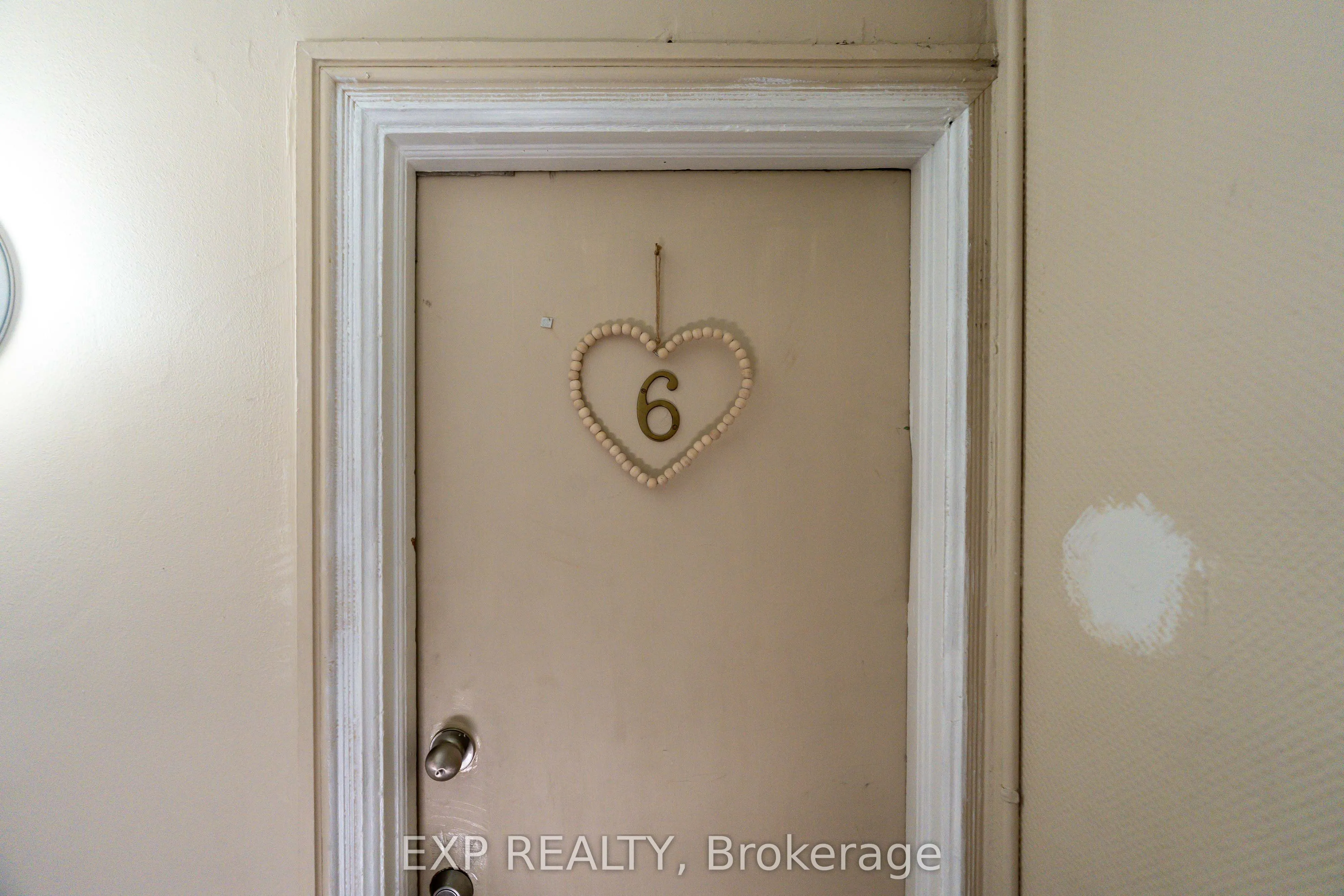 88 Maclaren Street