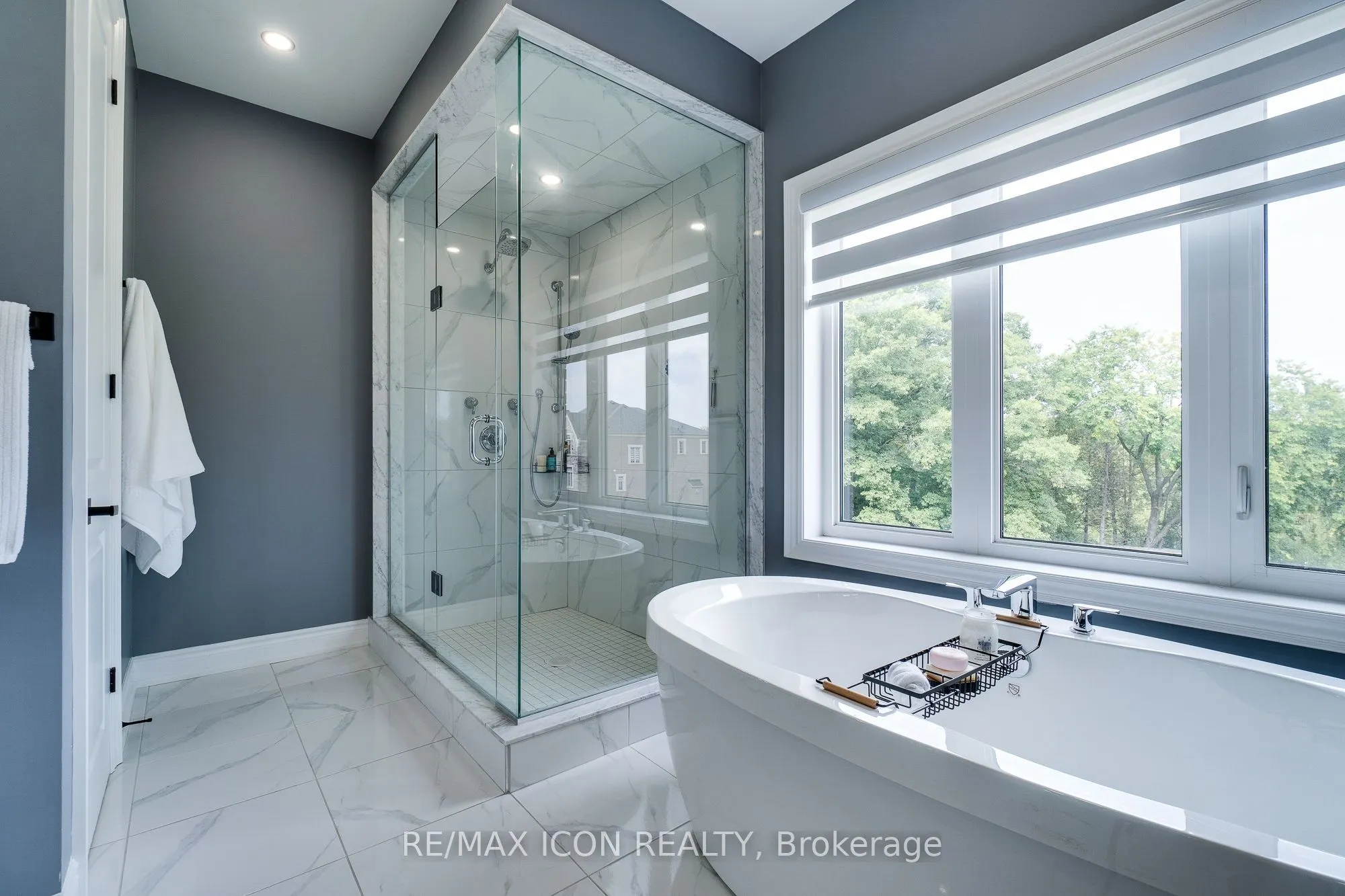 904 Forest Creek Court