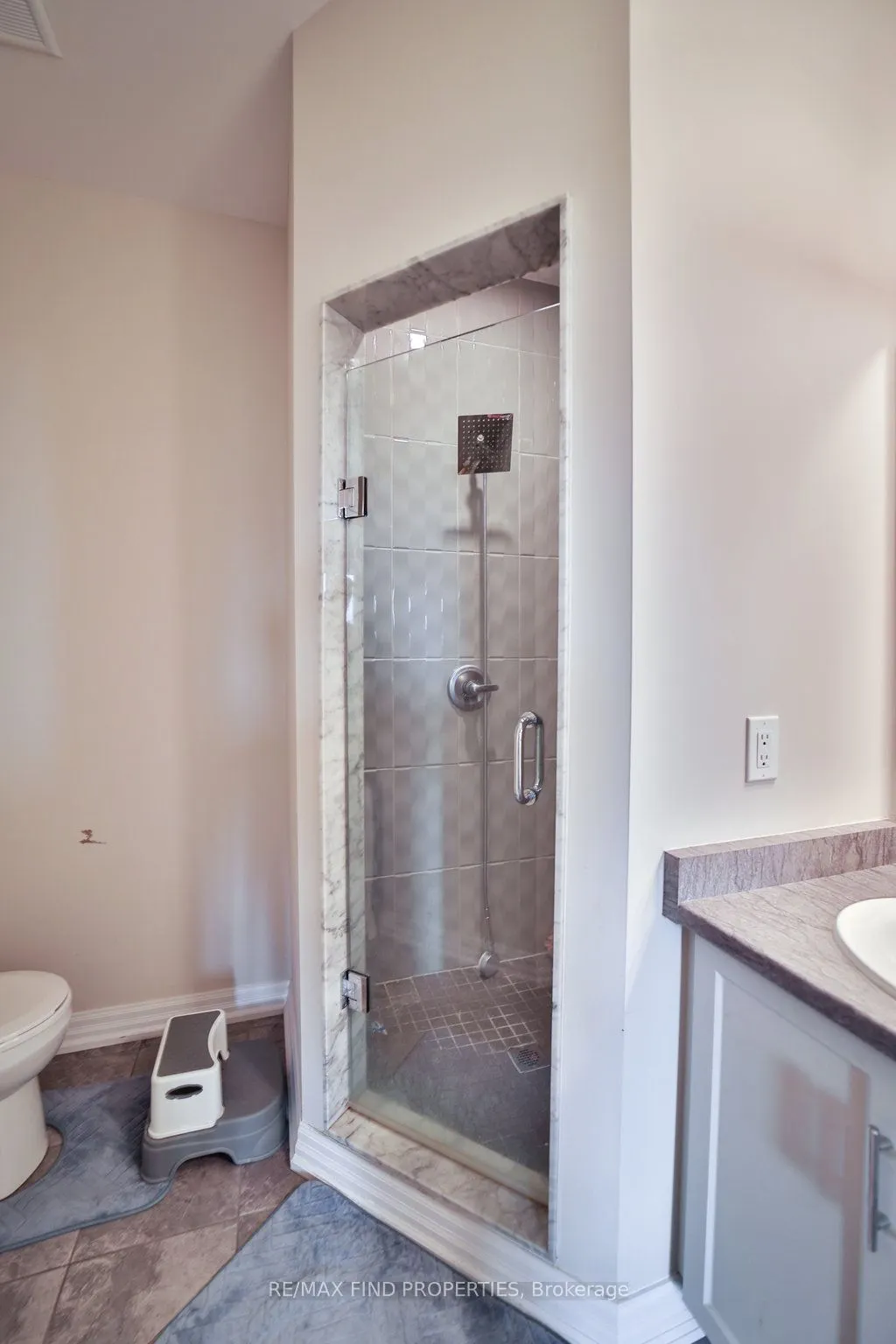 4311 Mann Street, #53